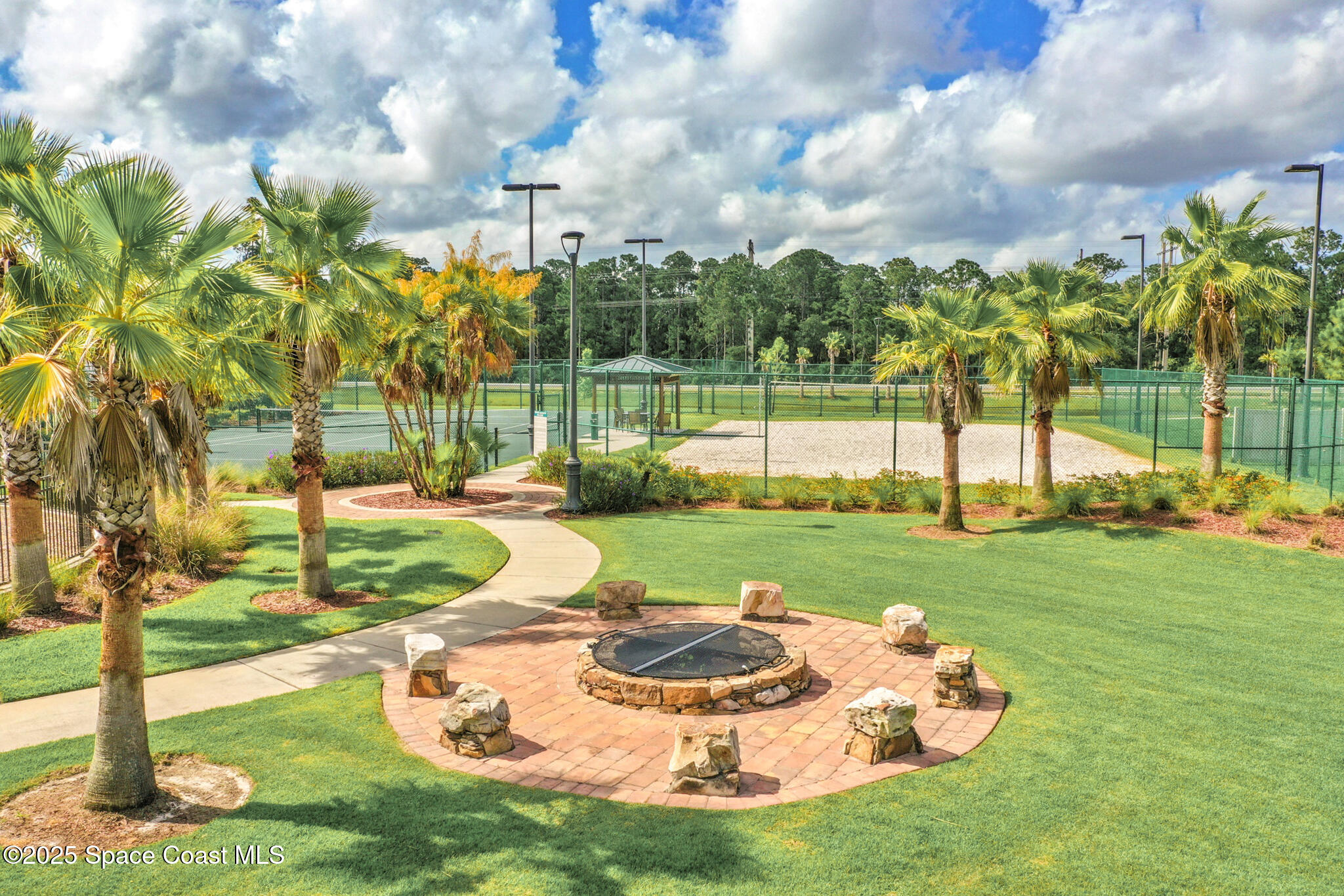 739 Fiddleleaf Circle