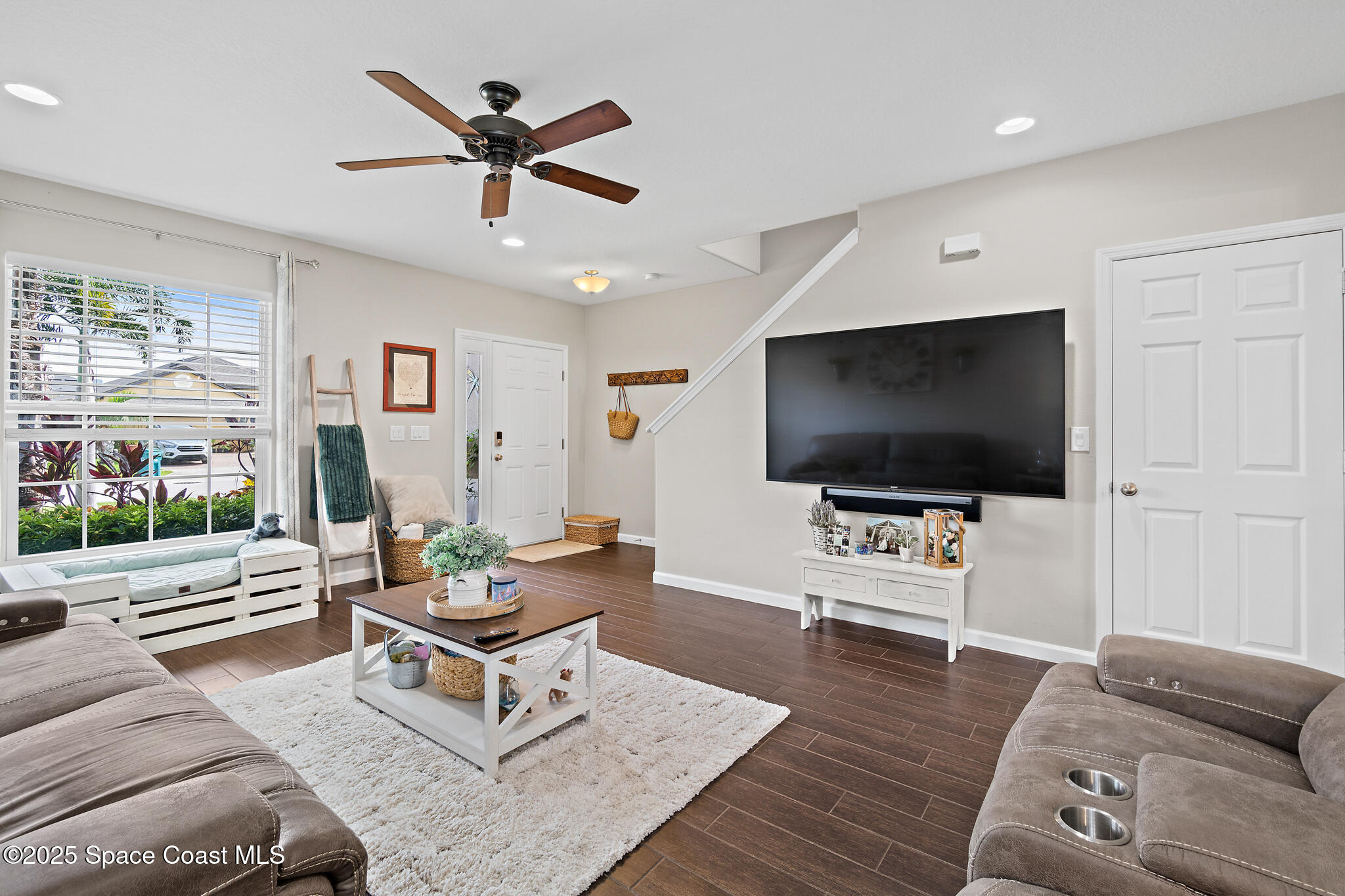 739 Fiddleleaf Circle