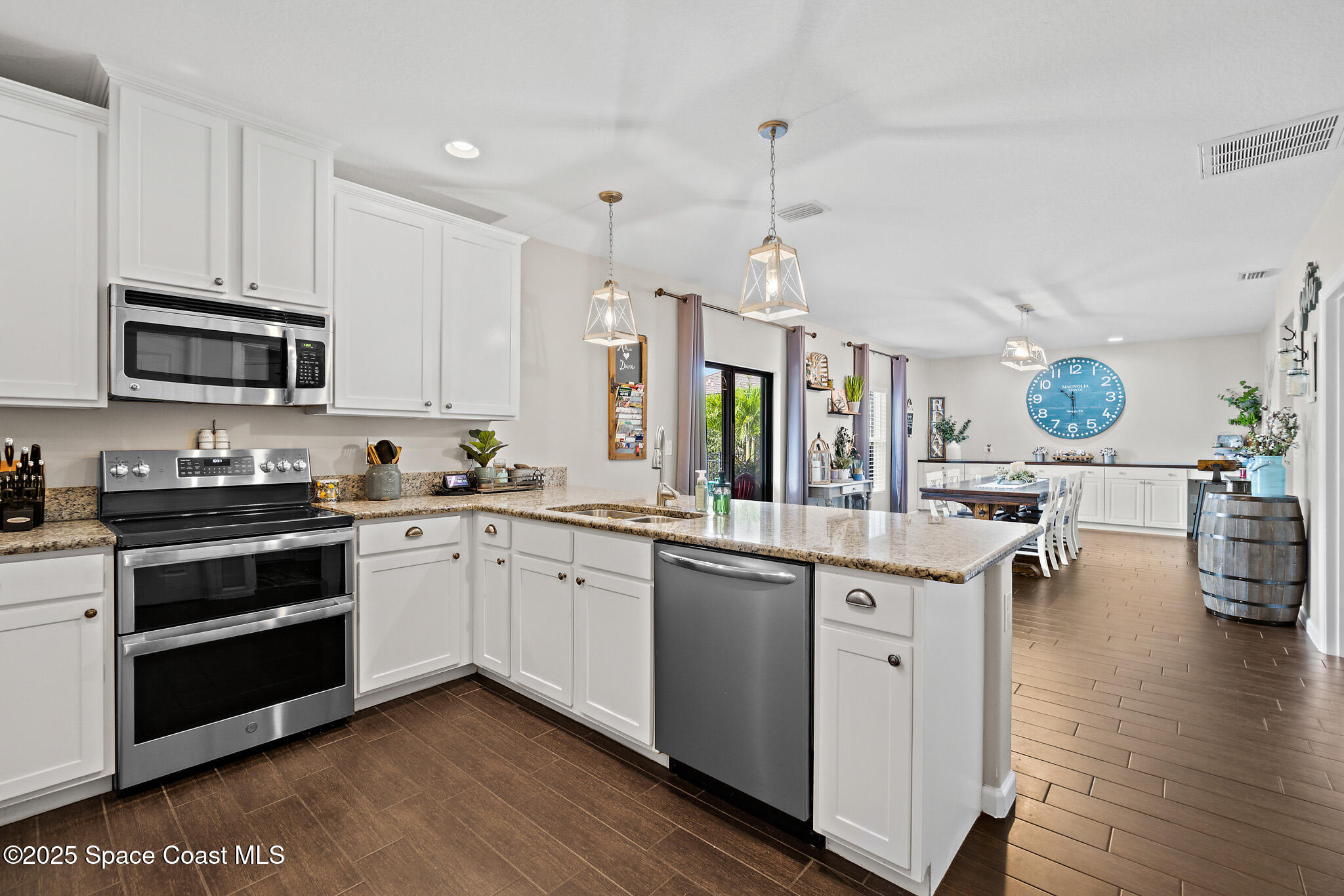 739 Fiddleleaf Circle