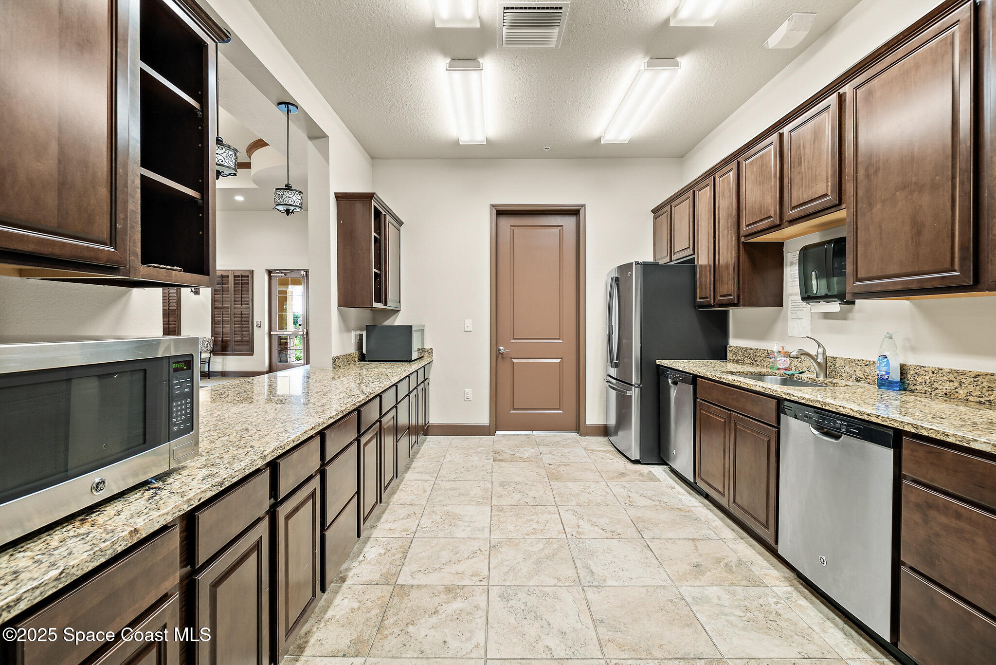 739 Fiddleleaf Circle