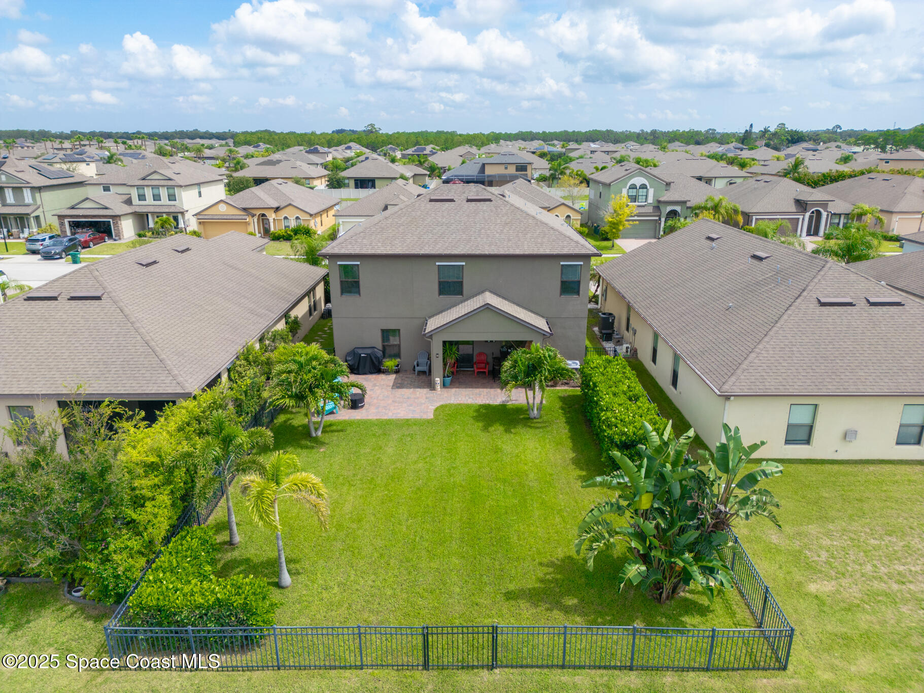 739 Fiddleleaf Circle