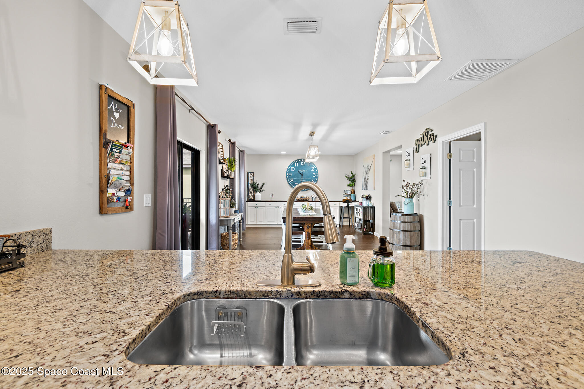 739 Fiddleleaf Circle