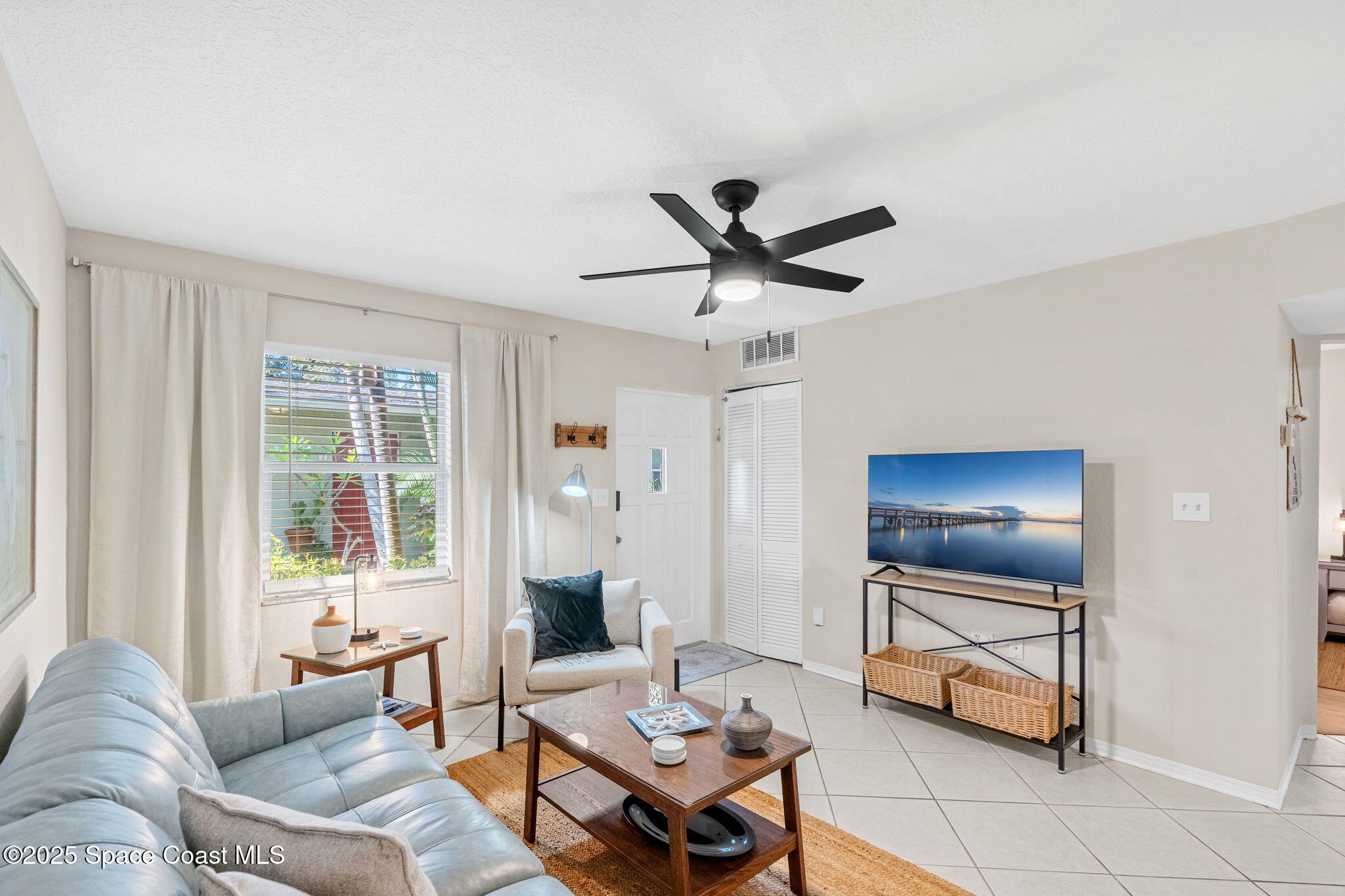 234 Woodland Avenue, 2