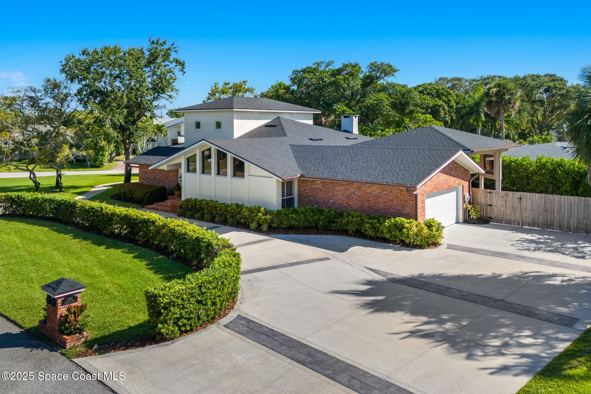 1306 Magnolia Drive