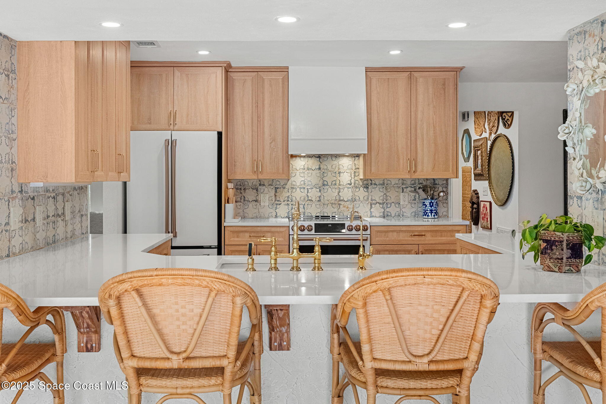 445 Desoto Parkway