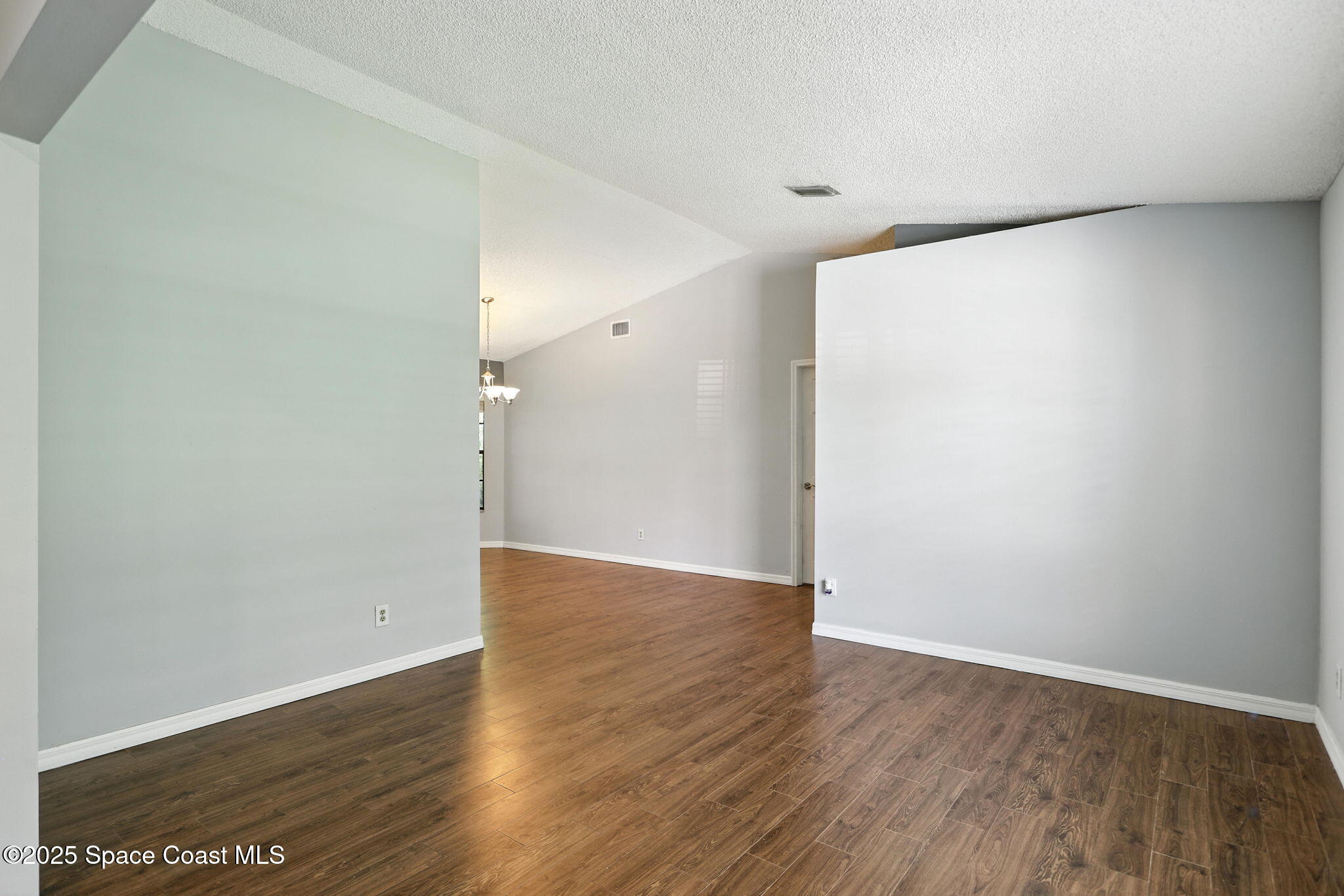 4330 Silver Lake Drive