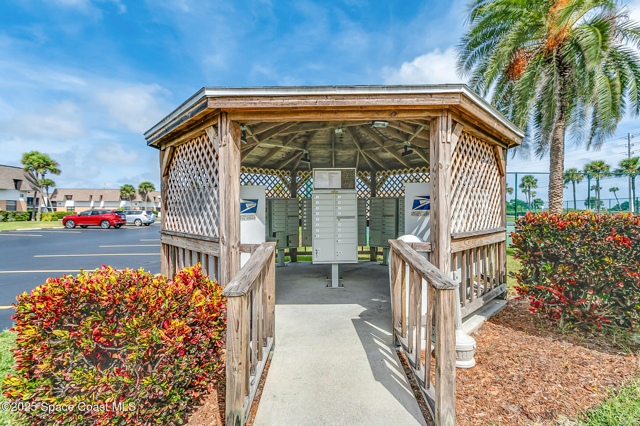 2700 N Highway A1a, #12-207