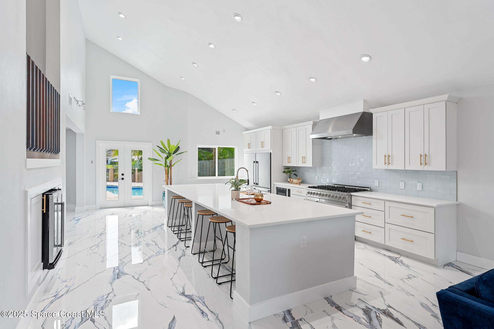 398 Riverview Lane
