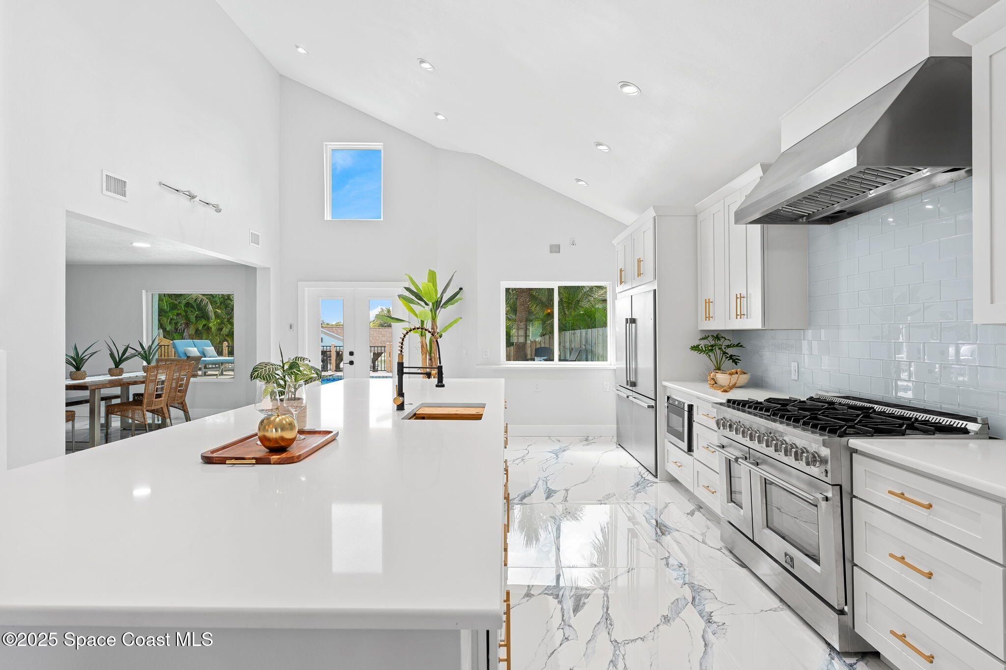 398 Riverview Lane