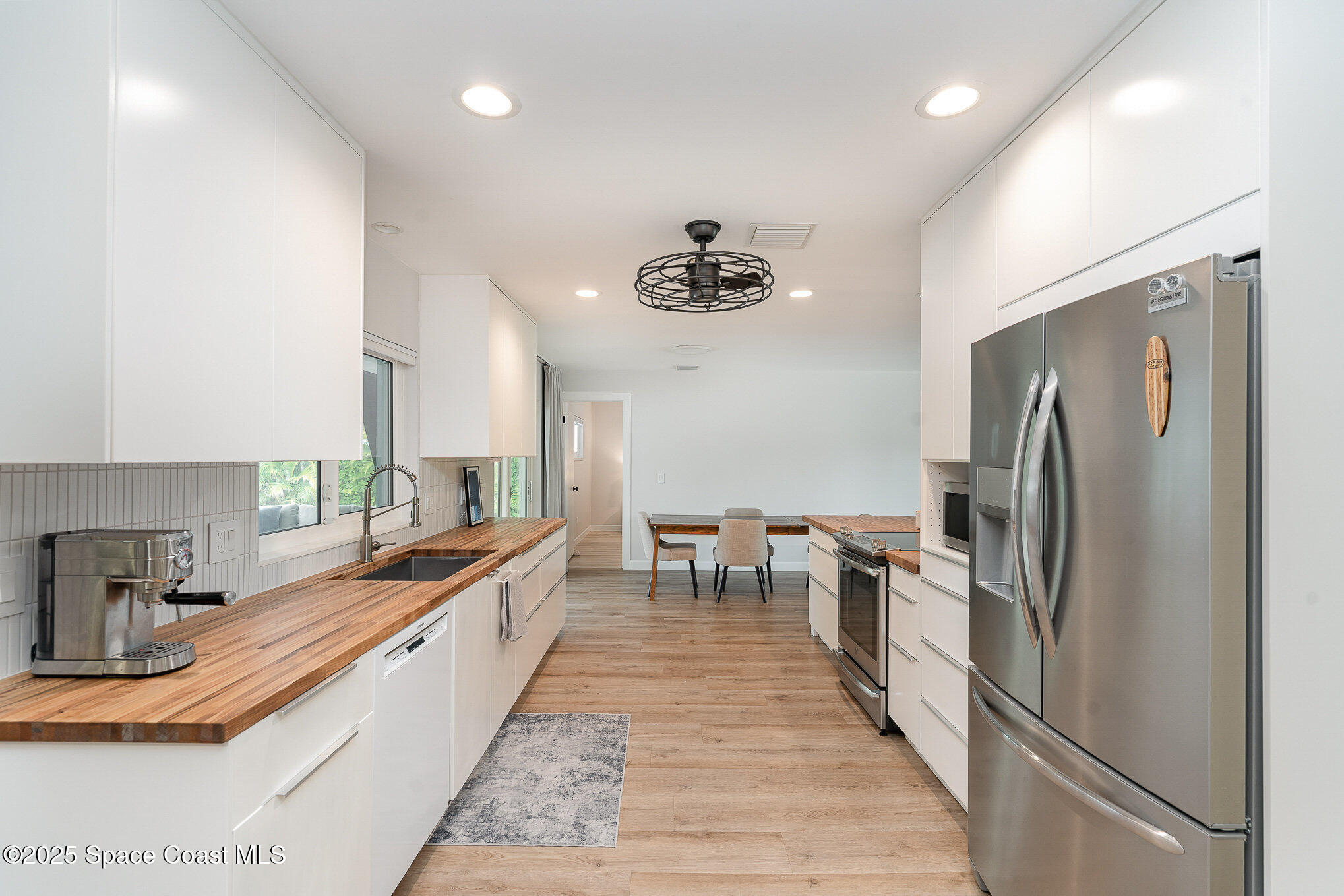 175 Sunrise Avenue