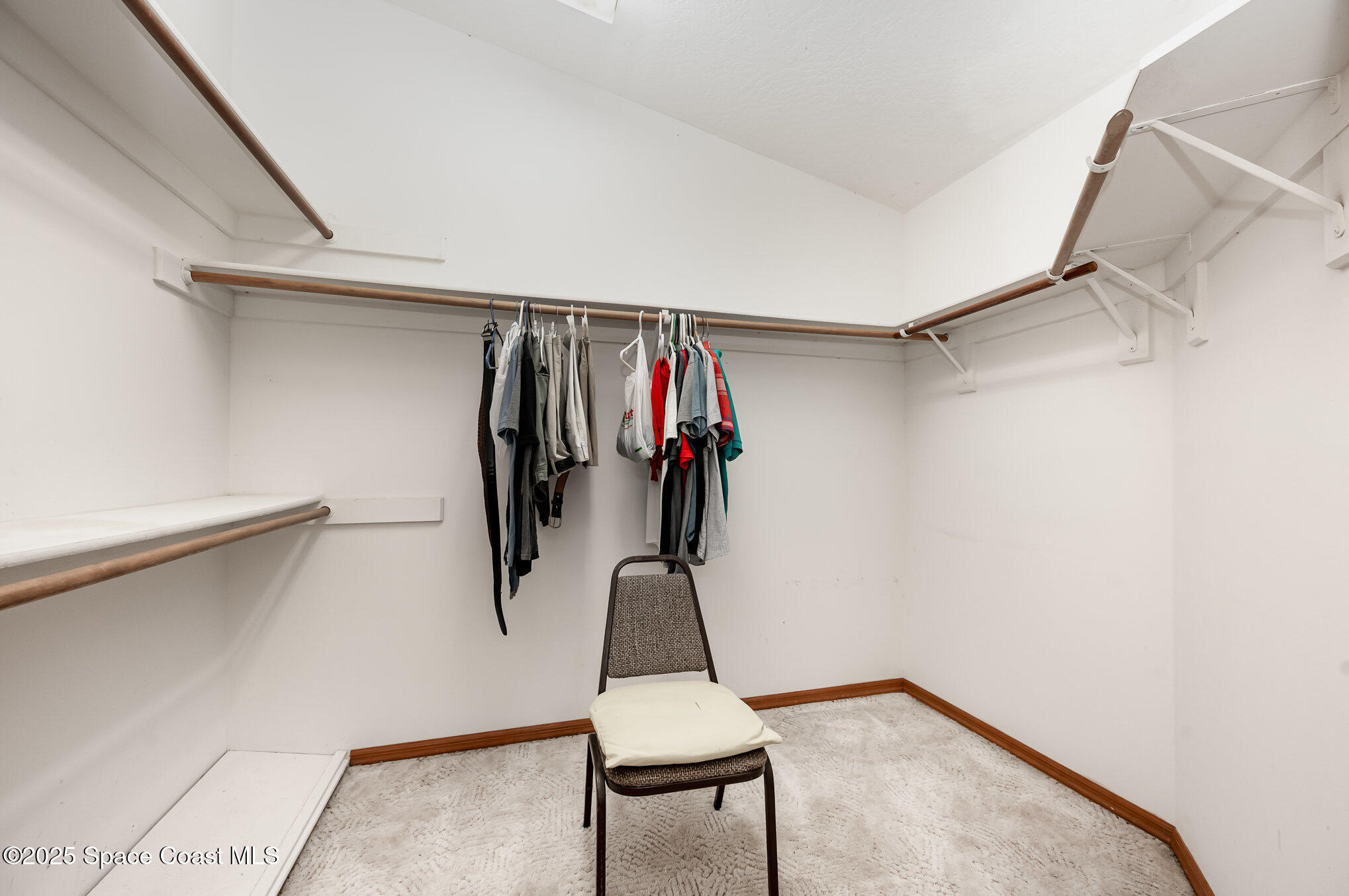 4625 Hidden Lakes Place