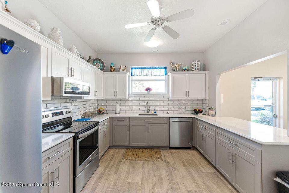 8931 Lake Drive, 401