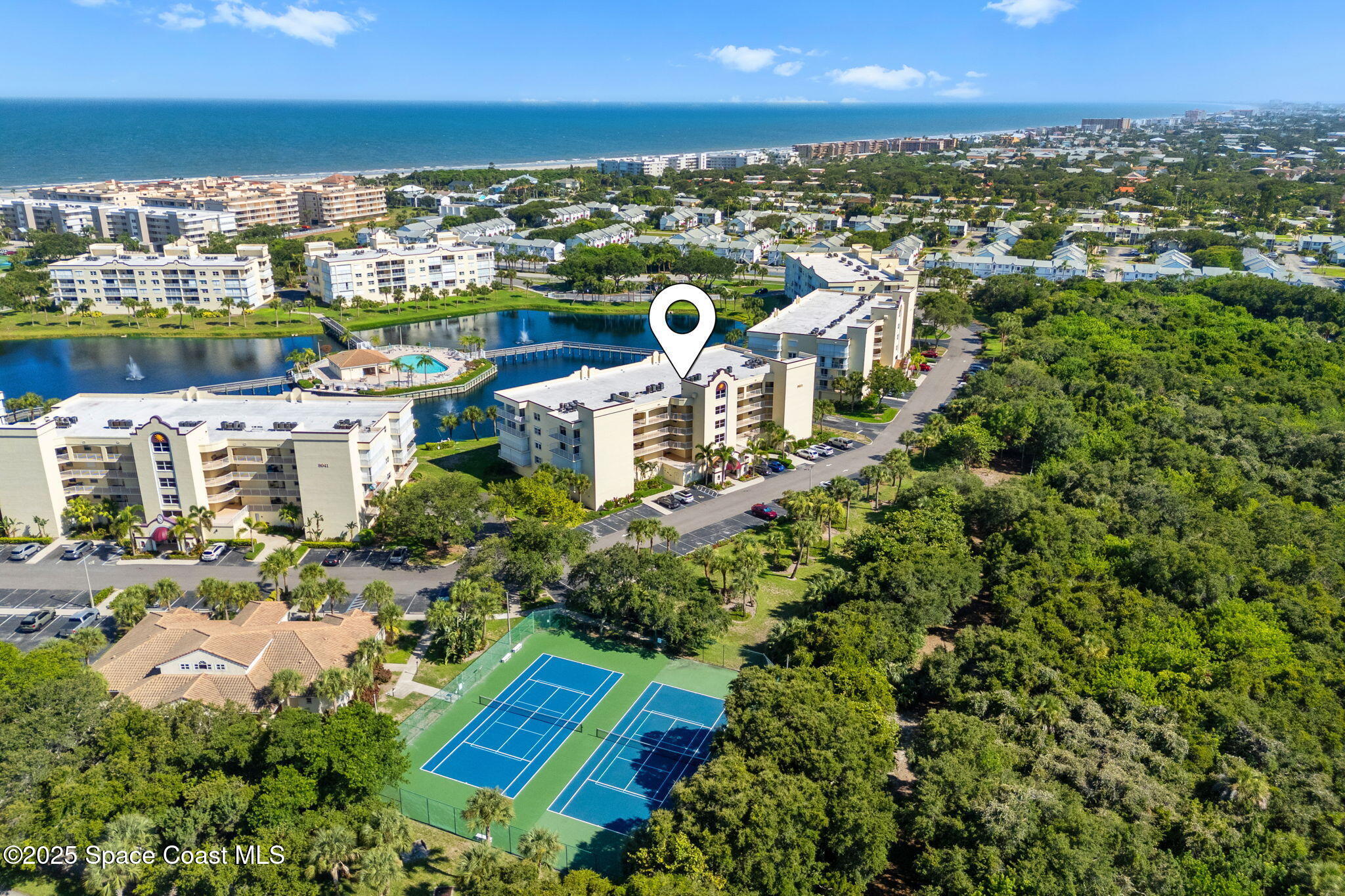 8931 Lake Drive, 401