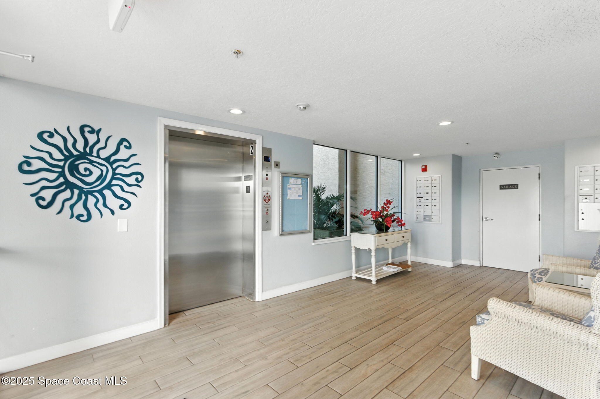 2075 Highway A1a, 2601b
