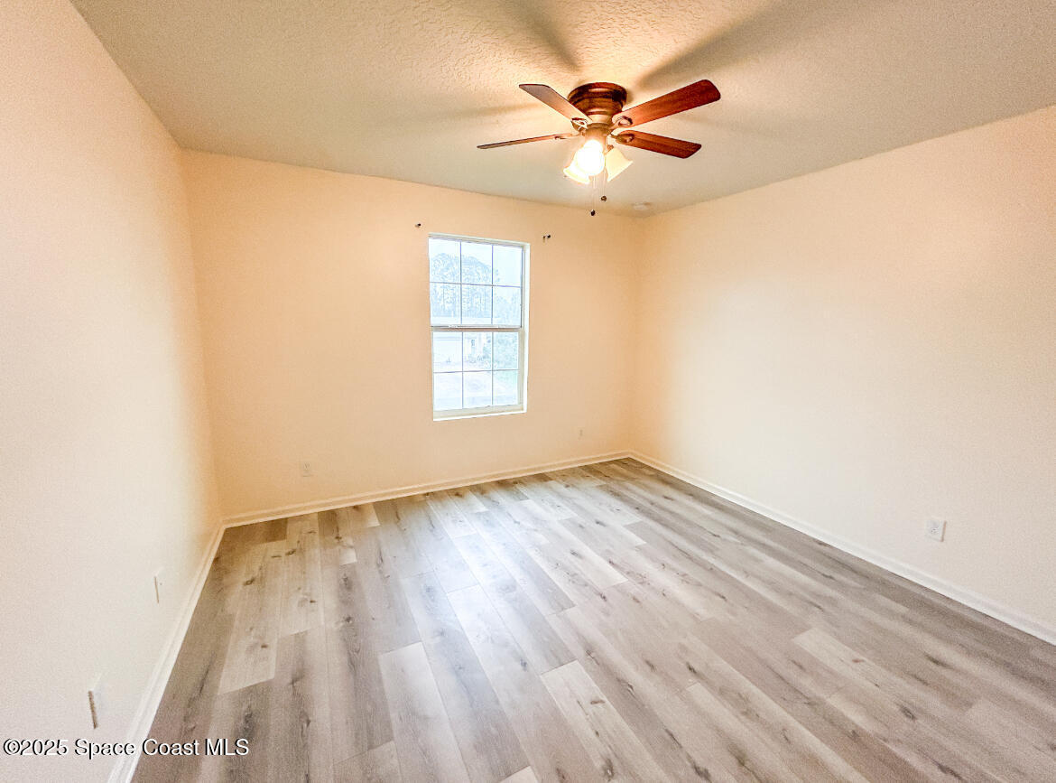 1334 Lotus Street SE