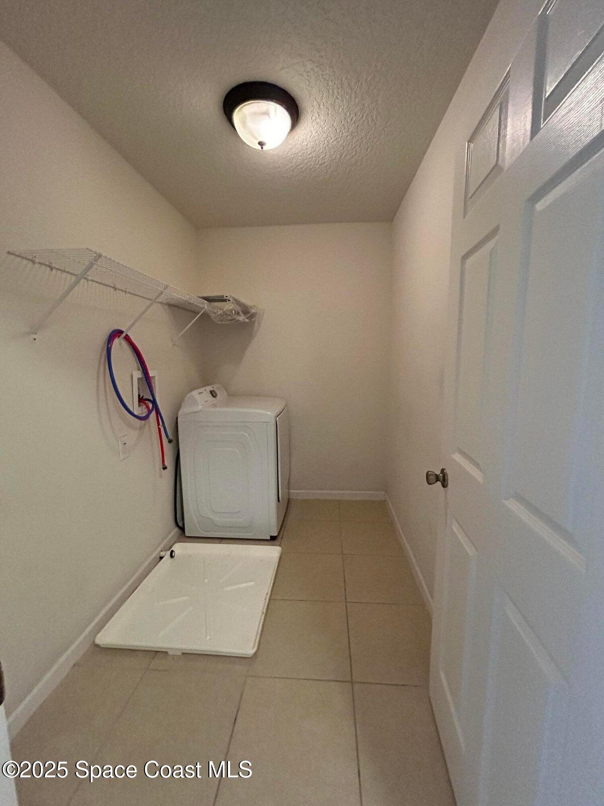 1334 Lotus Street SE