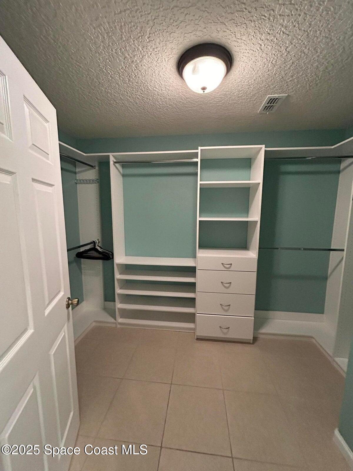 1334 Lotus Street SE