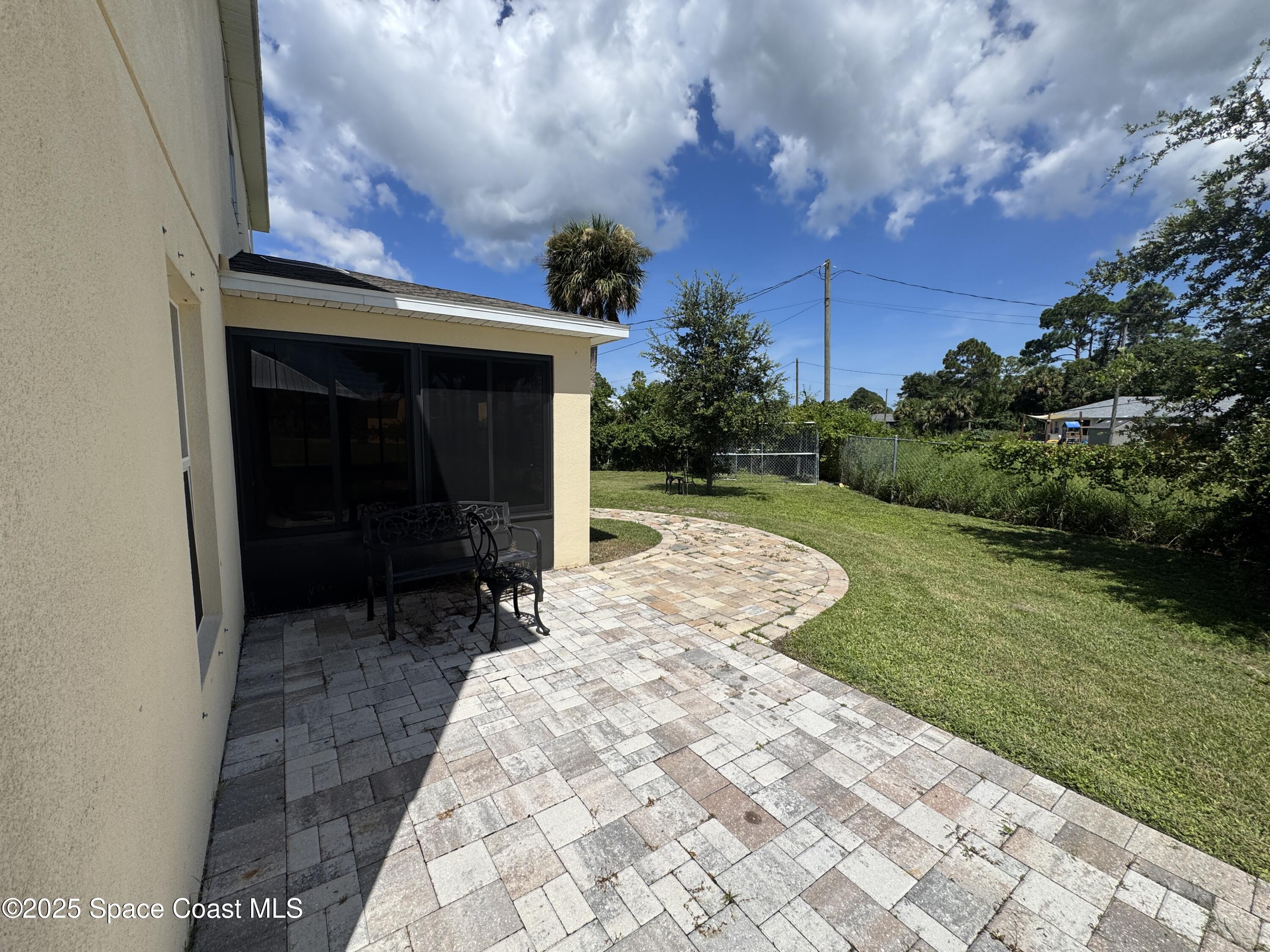 1334 Lotus Street SE