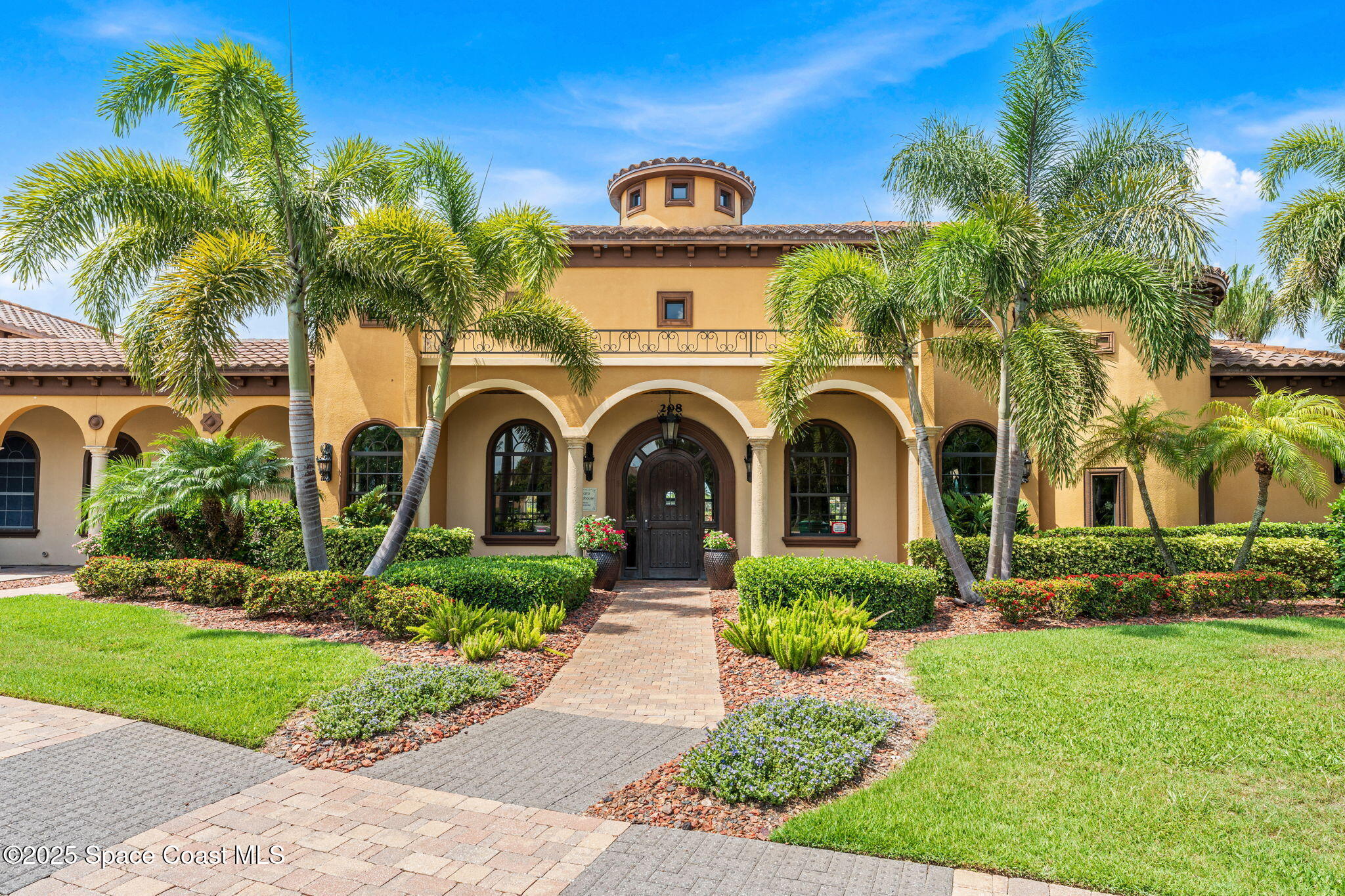 88 Redondo Drive