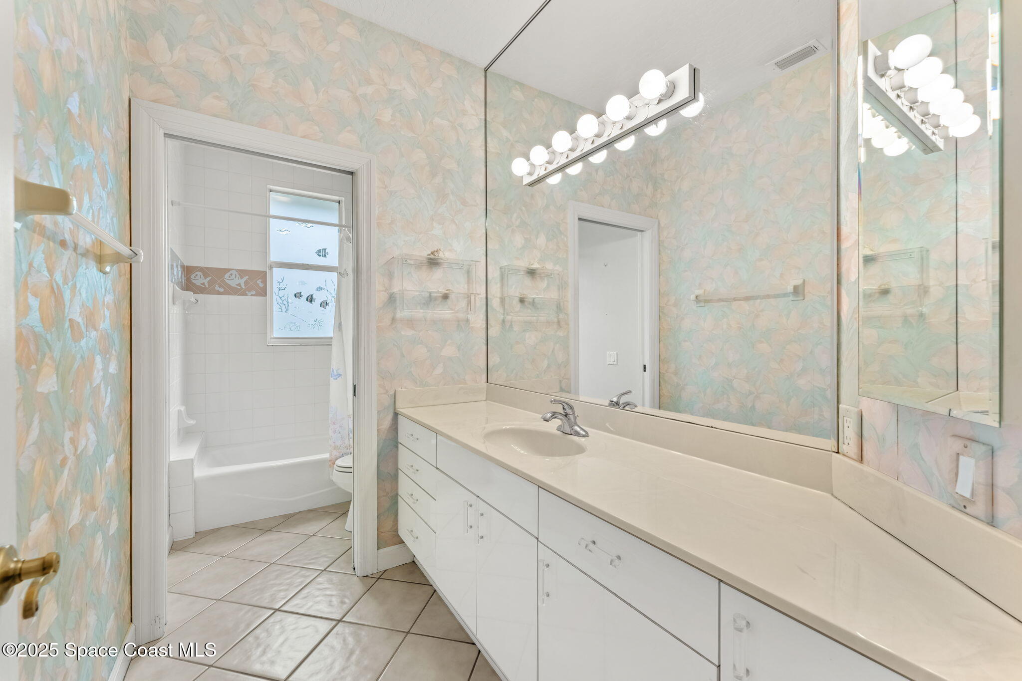 248 Loggerhead Drive