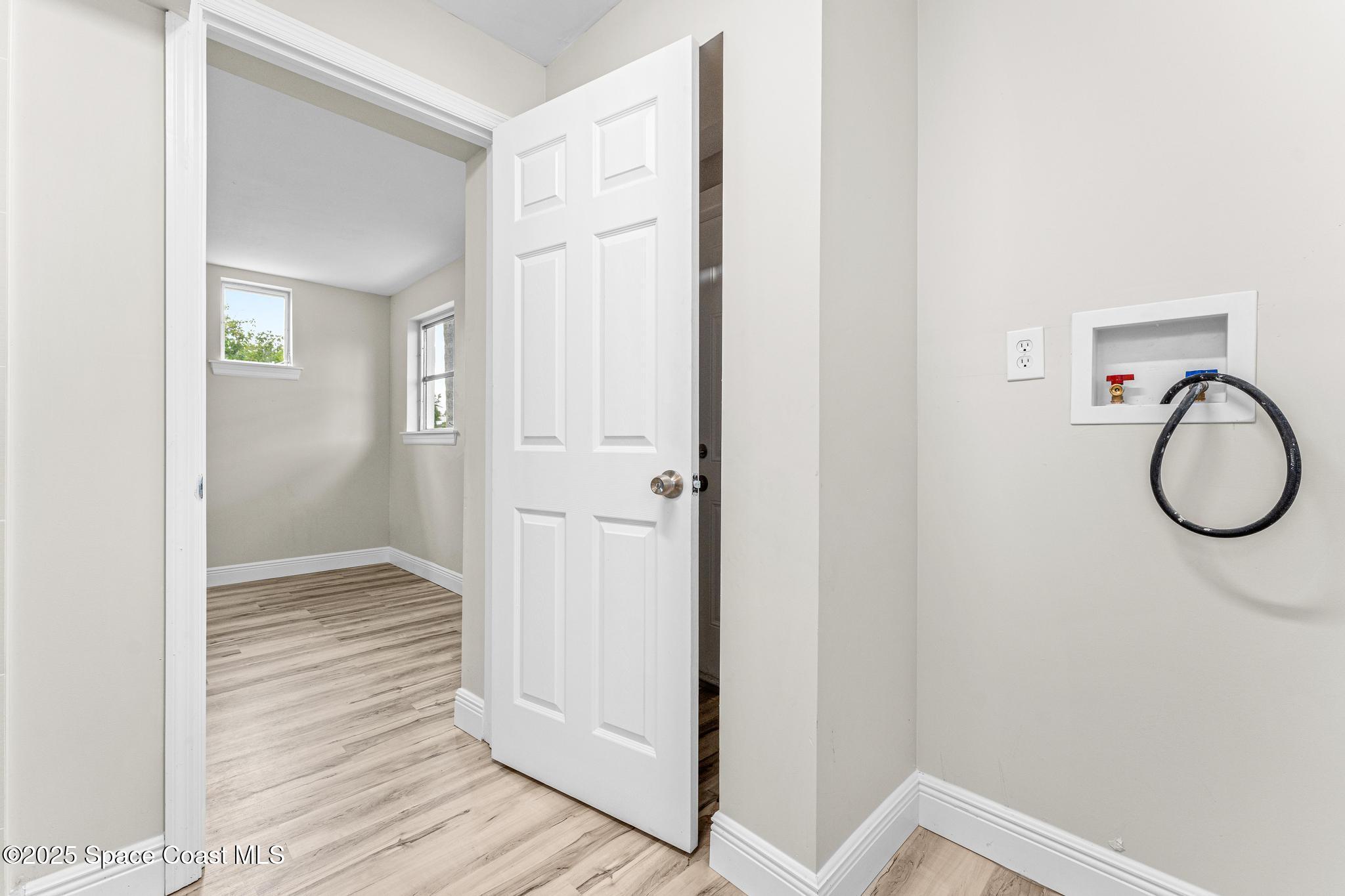 1644 Old Colonial Way
