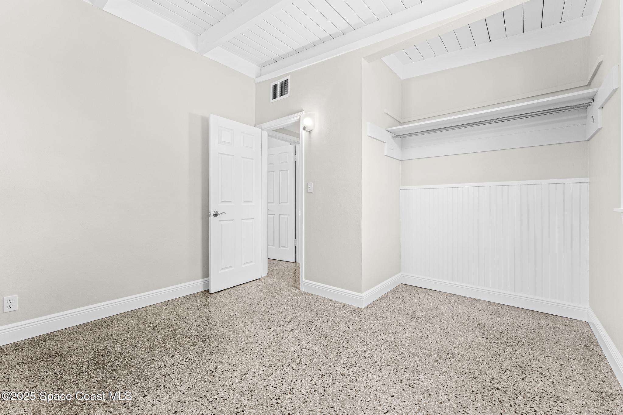 1644 Old Colonial Way