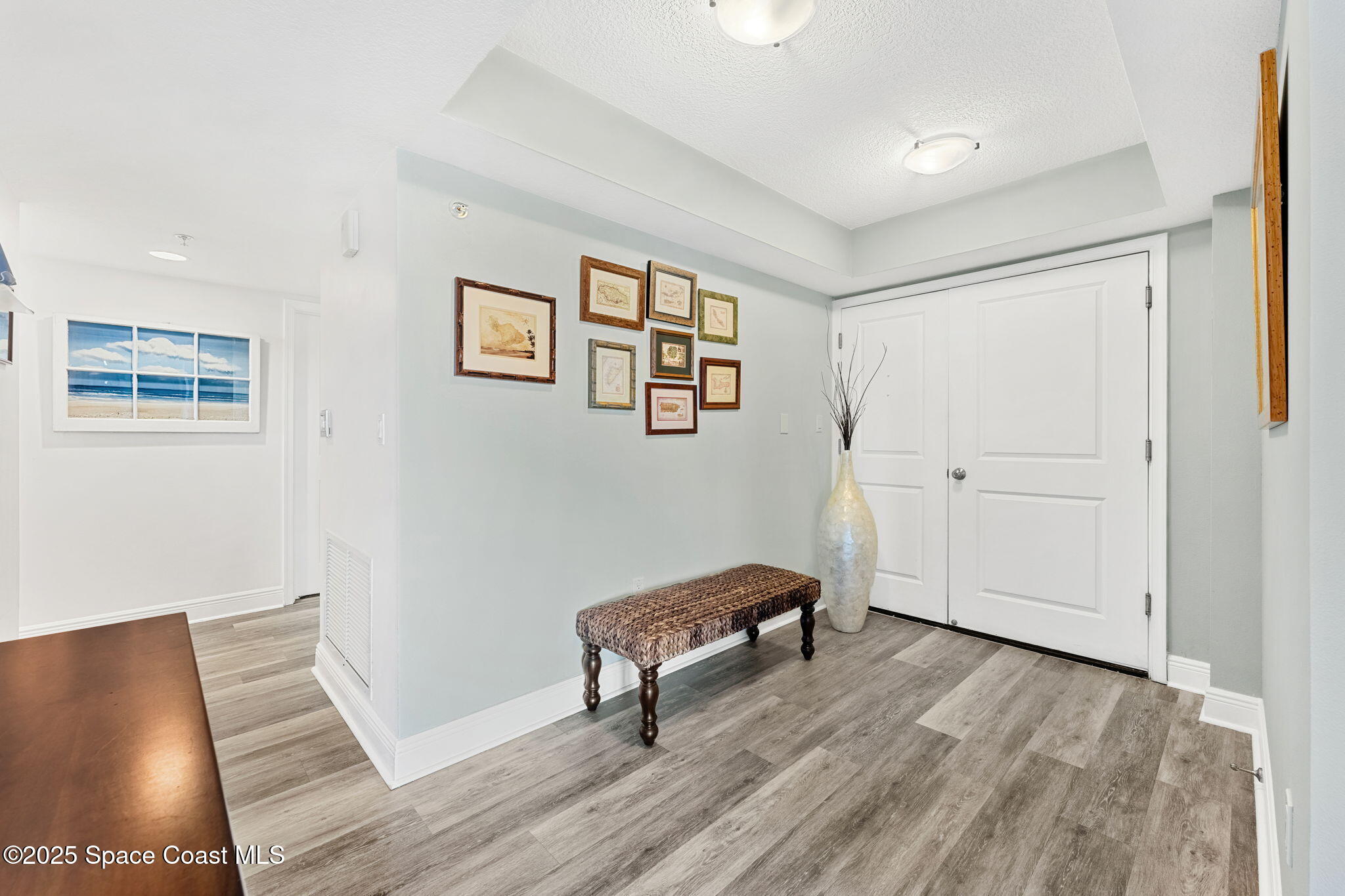 410 Hayes Avenue, 203