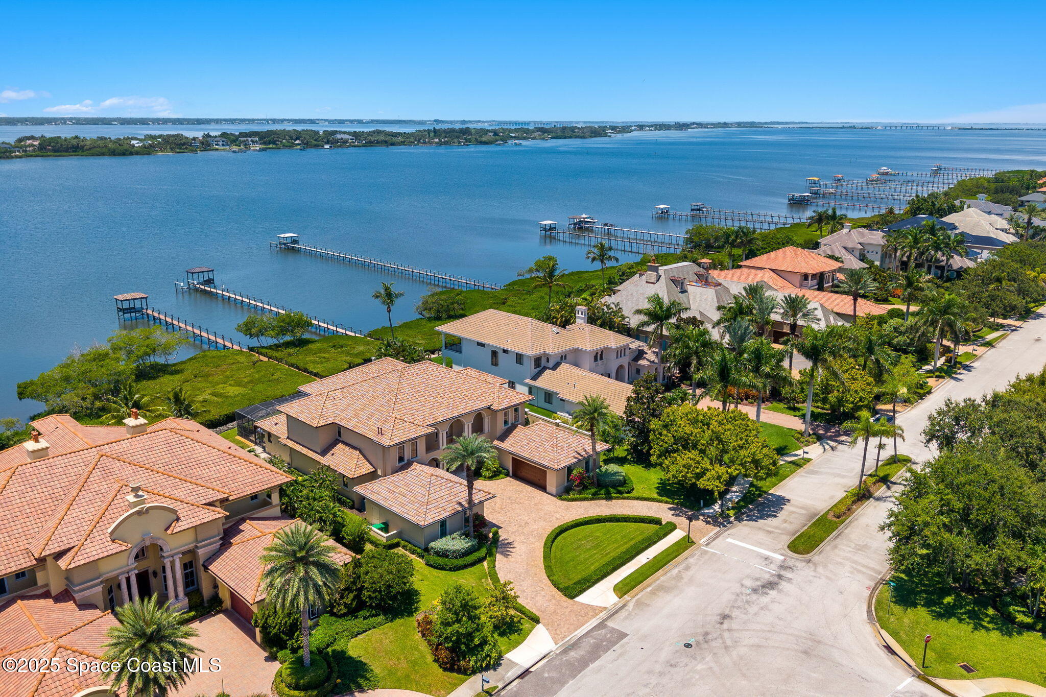 257 Lansing Island Drive