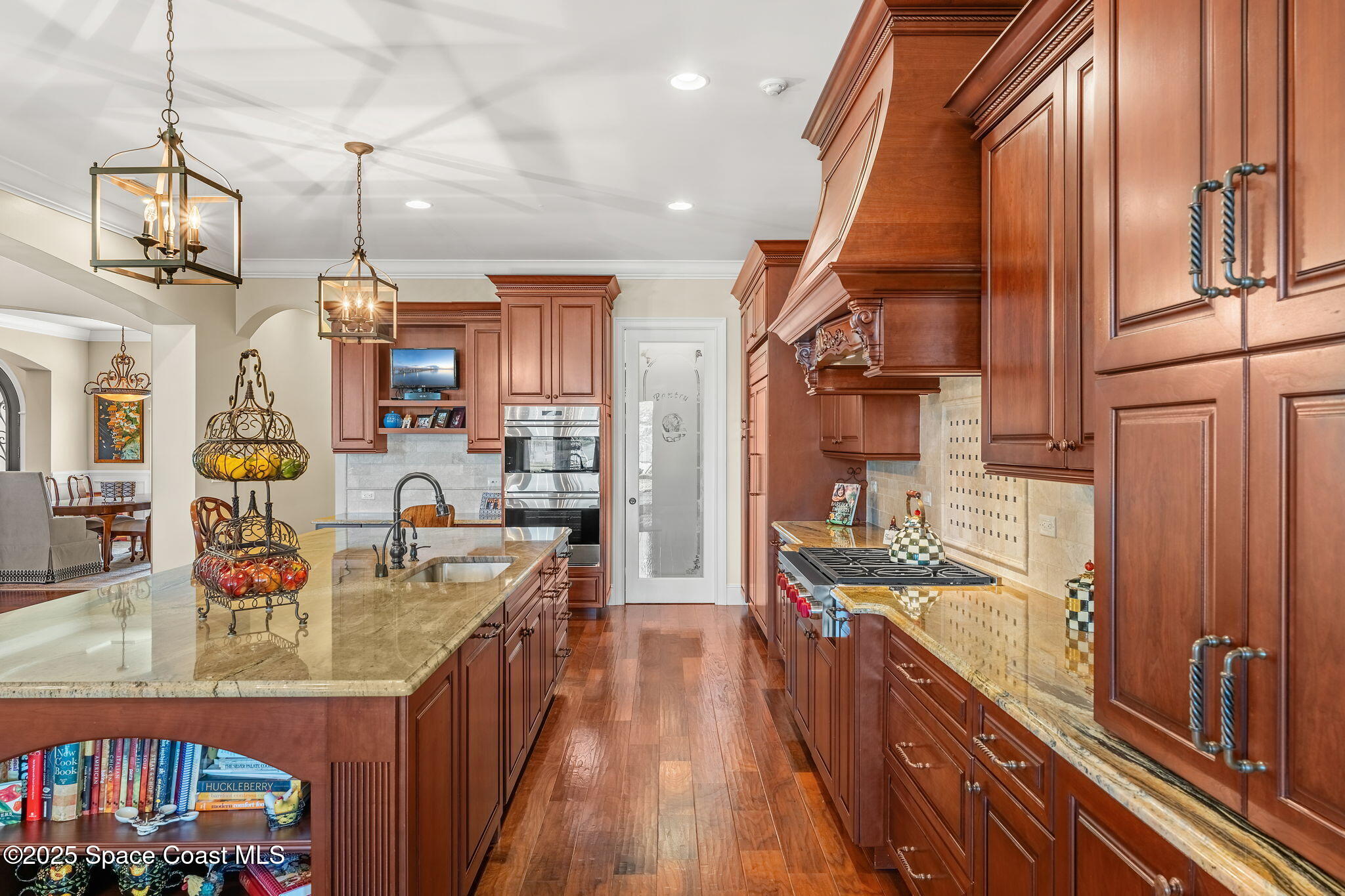 257 Lansing Island Drive