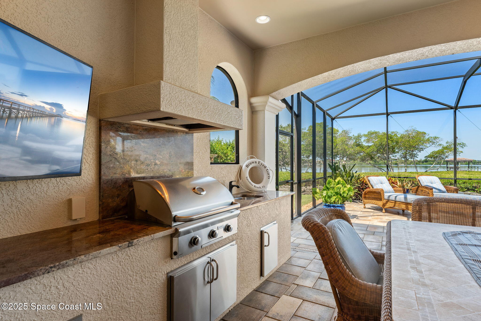 257 Lansing Island Drive