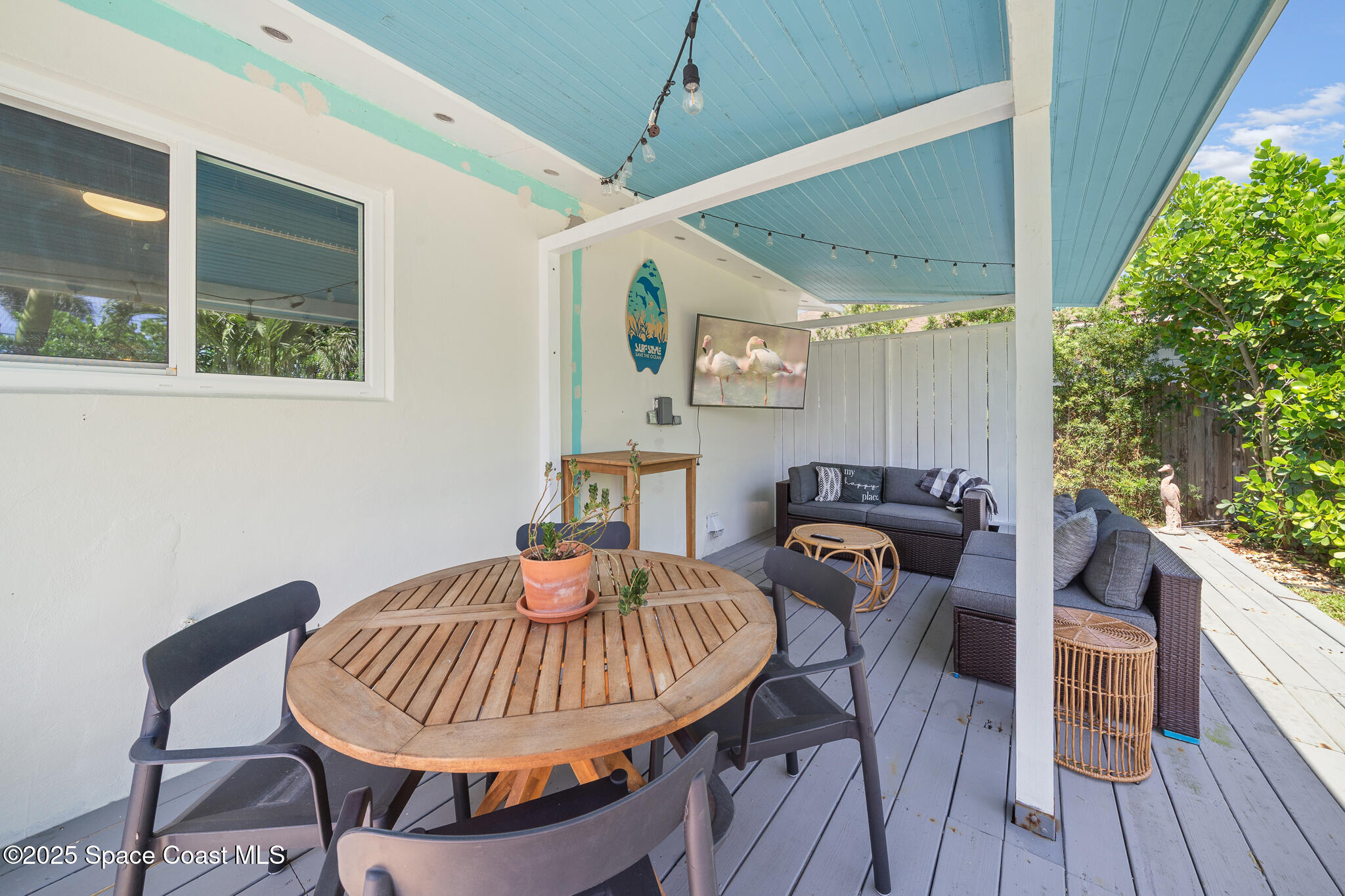 153 Clairbourne Avenue