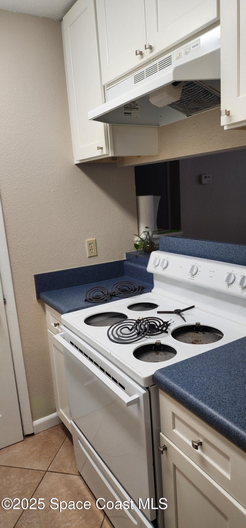 225 S Tropical Trail 914