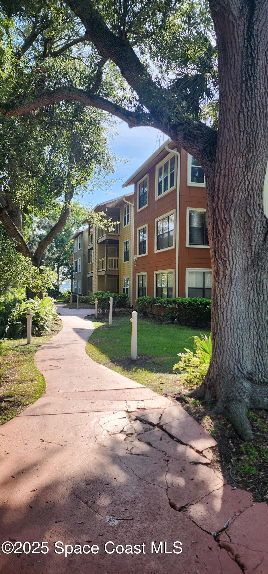 225 S Tropical Trail 914