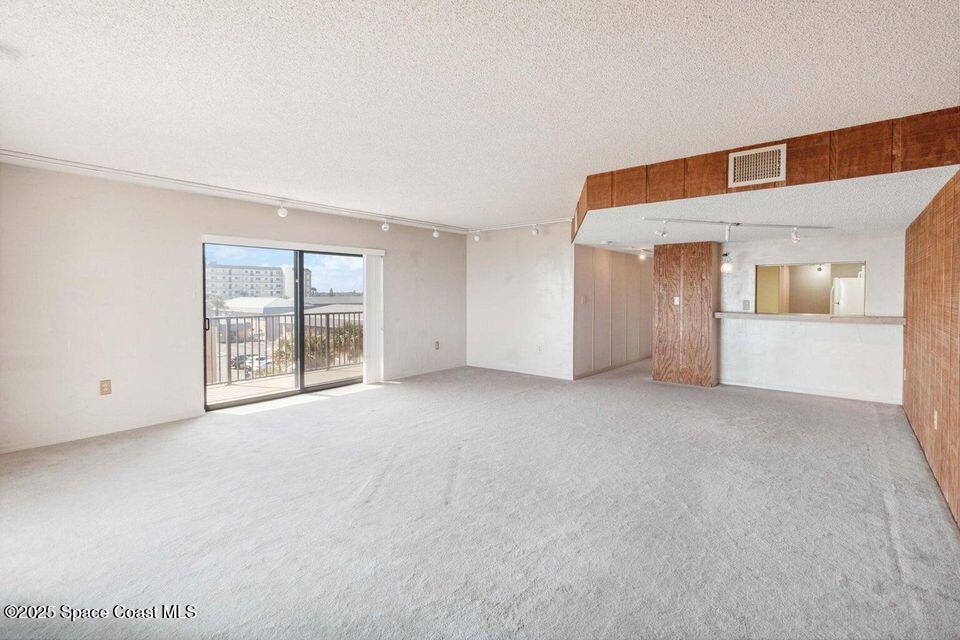 3170 N Atlantic Avenue 401