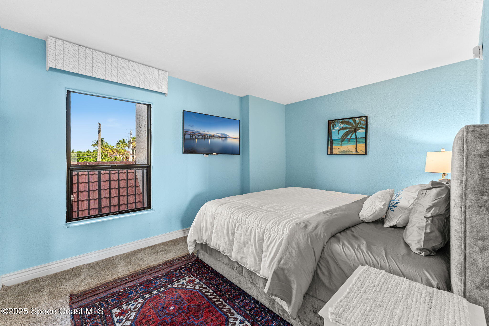 175 Highway A1a, 209