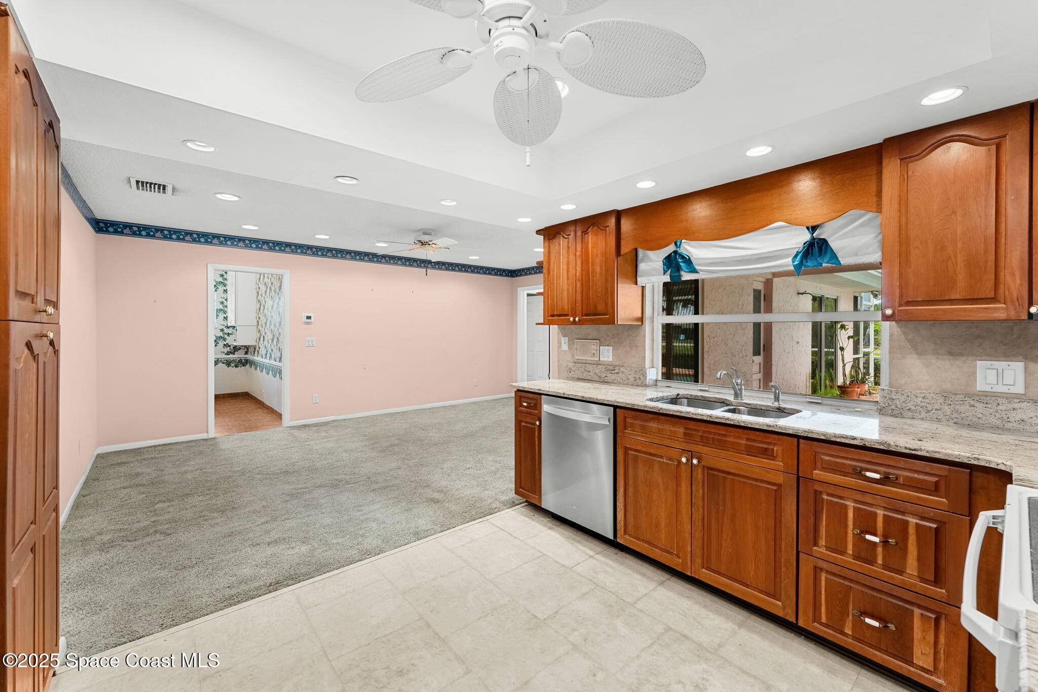 245 Venice Court