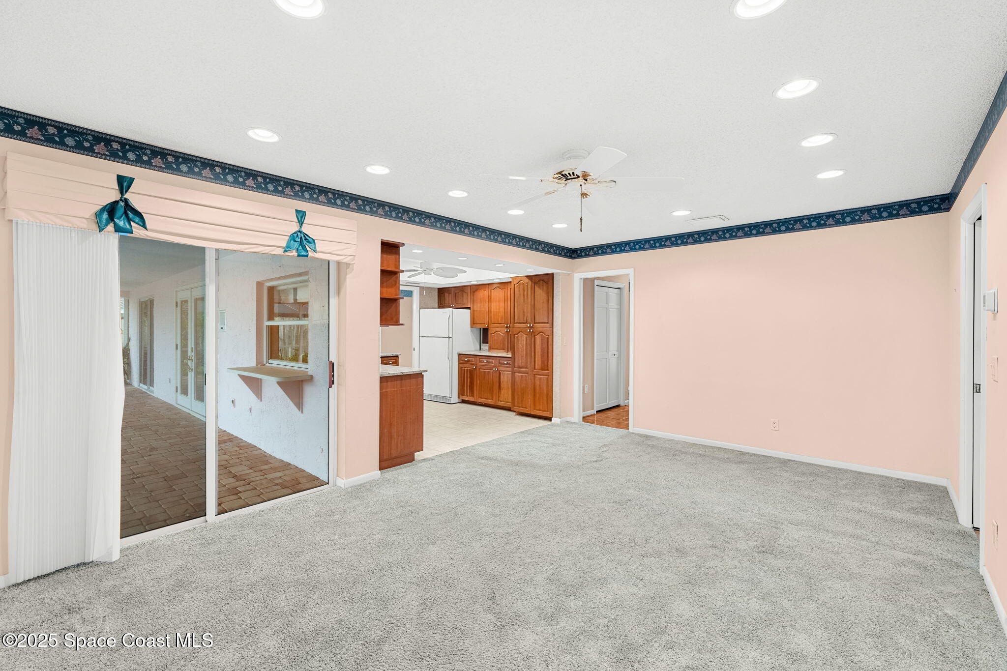 245 Venice Court