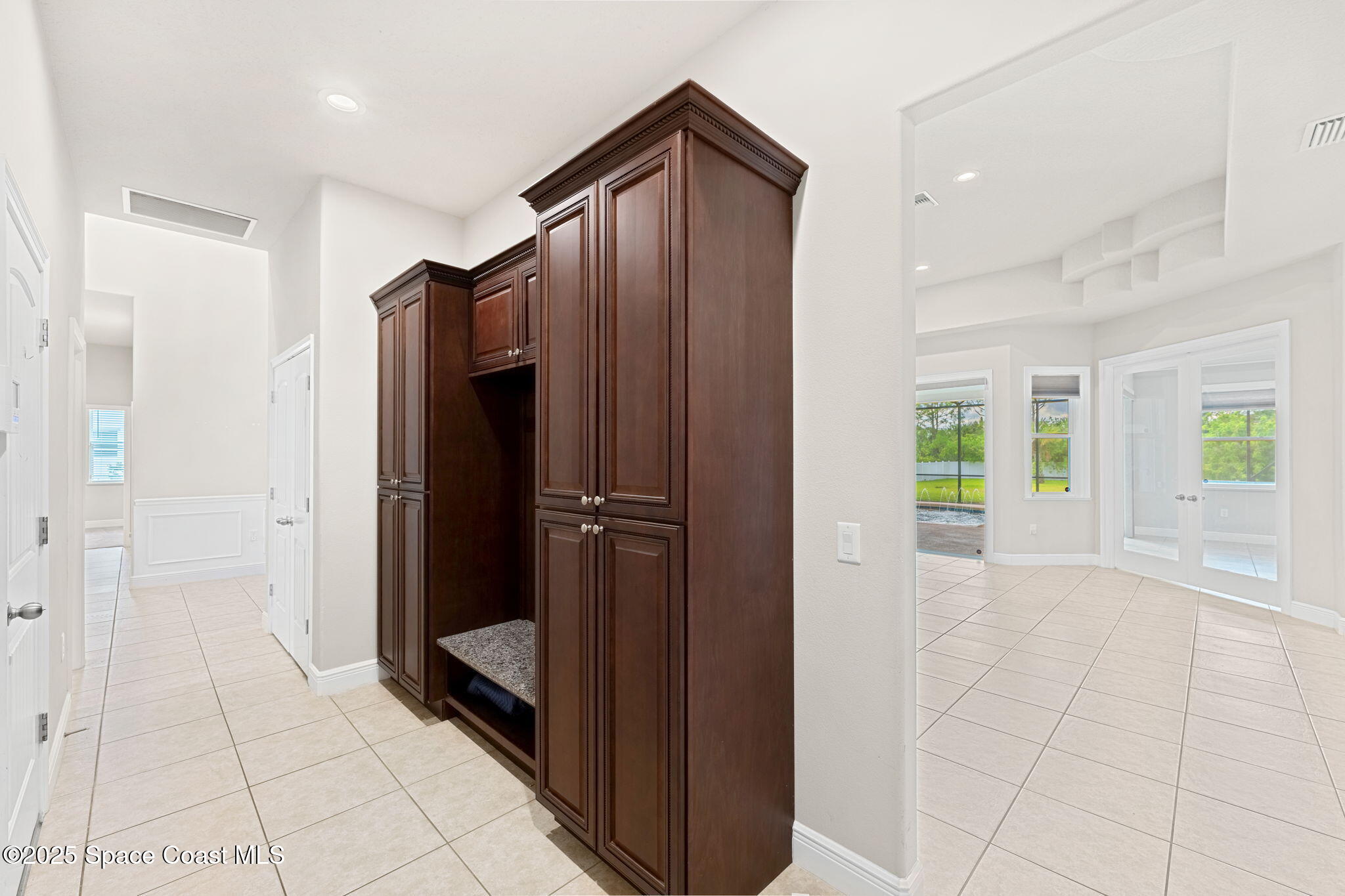 3887 Province Drive