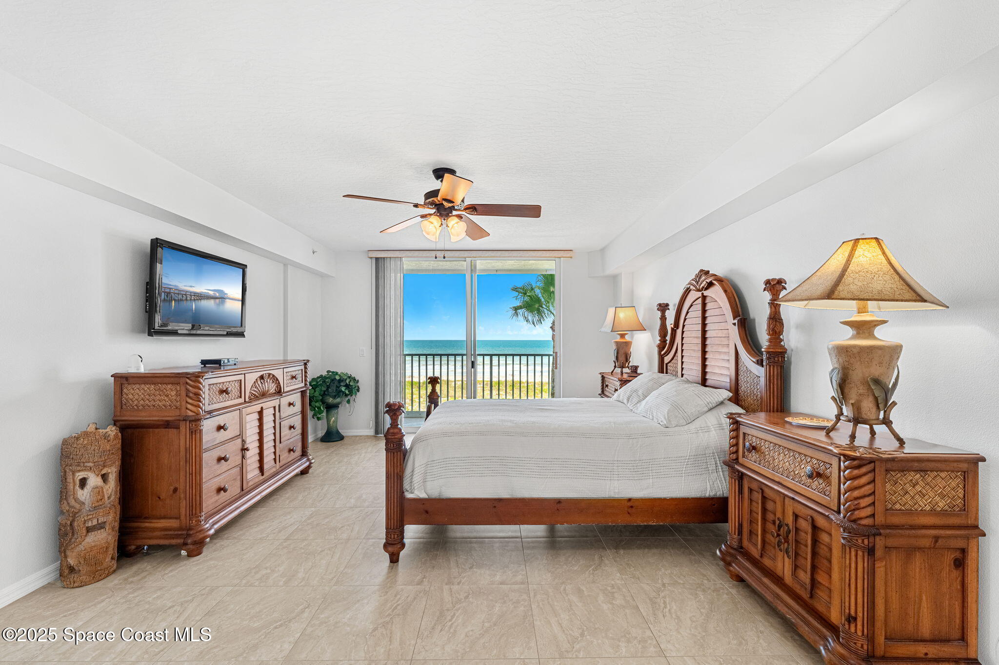 301 N Atlantic Avenue, 401