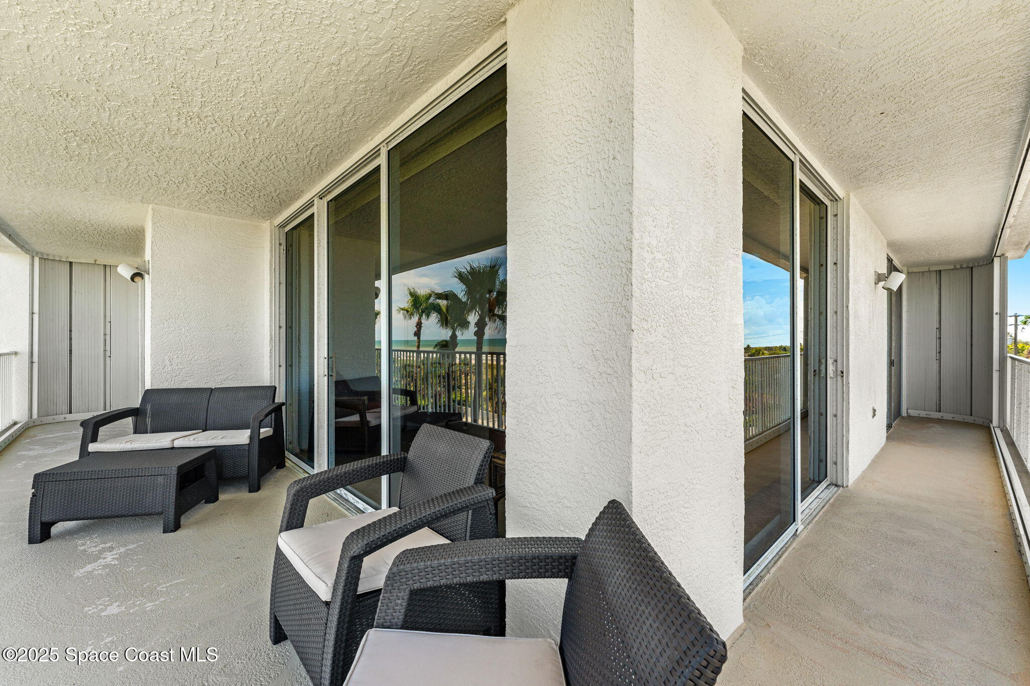 301 N Atlantic Avenue, 401
