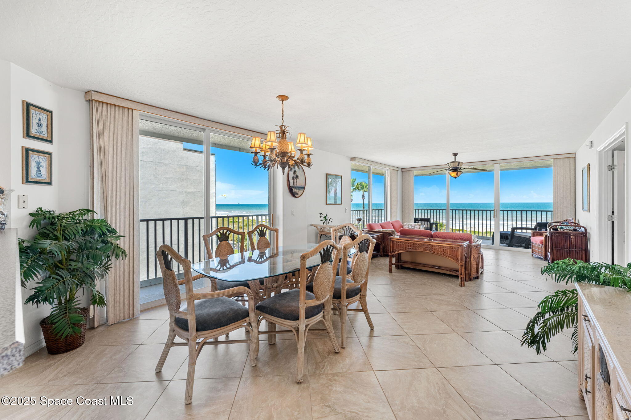 301 N Atlantic Avenue, 401