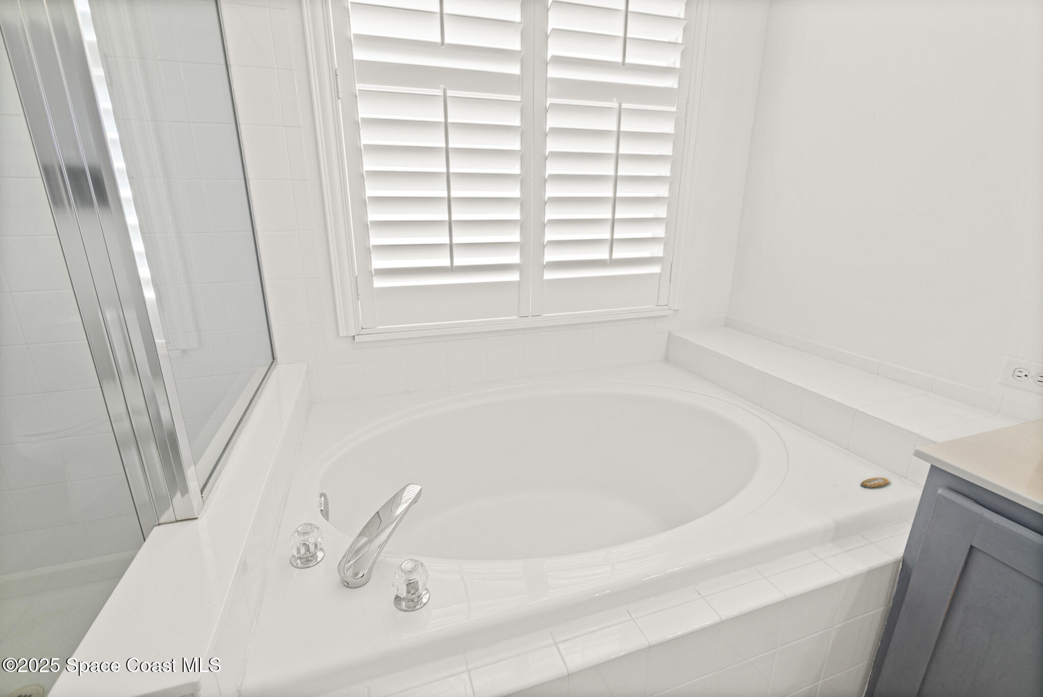 4912 Worthington Circle