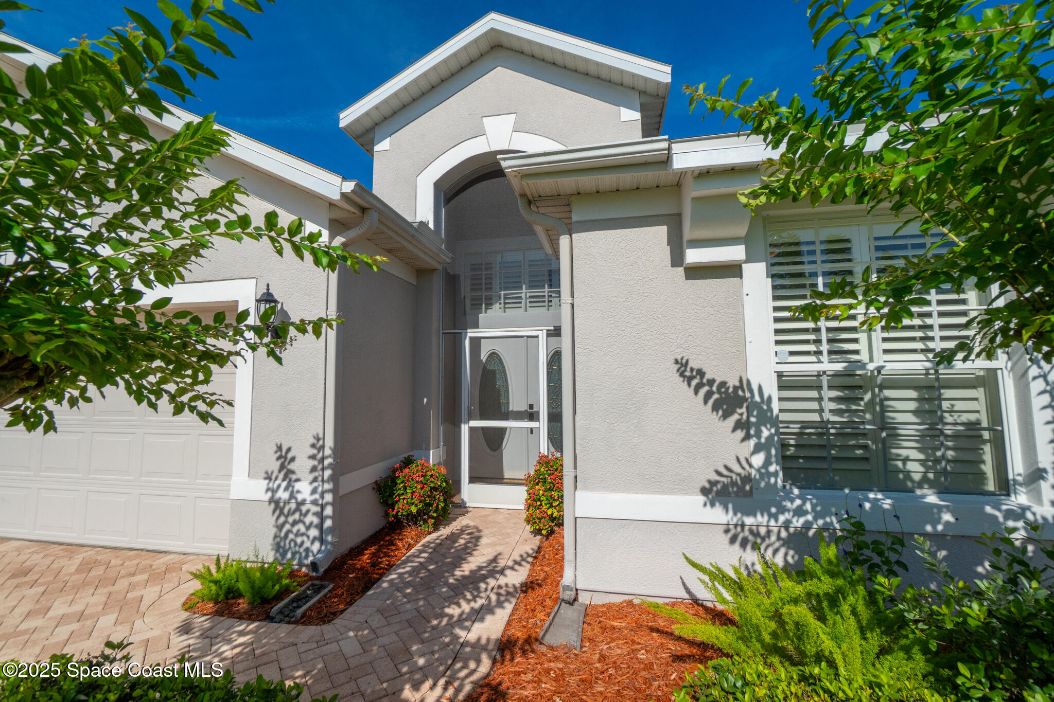 4912 Worthington Circle