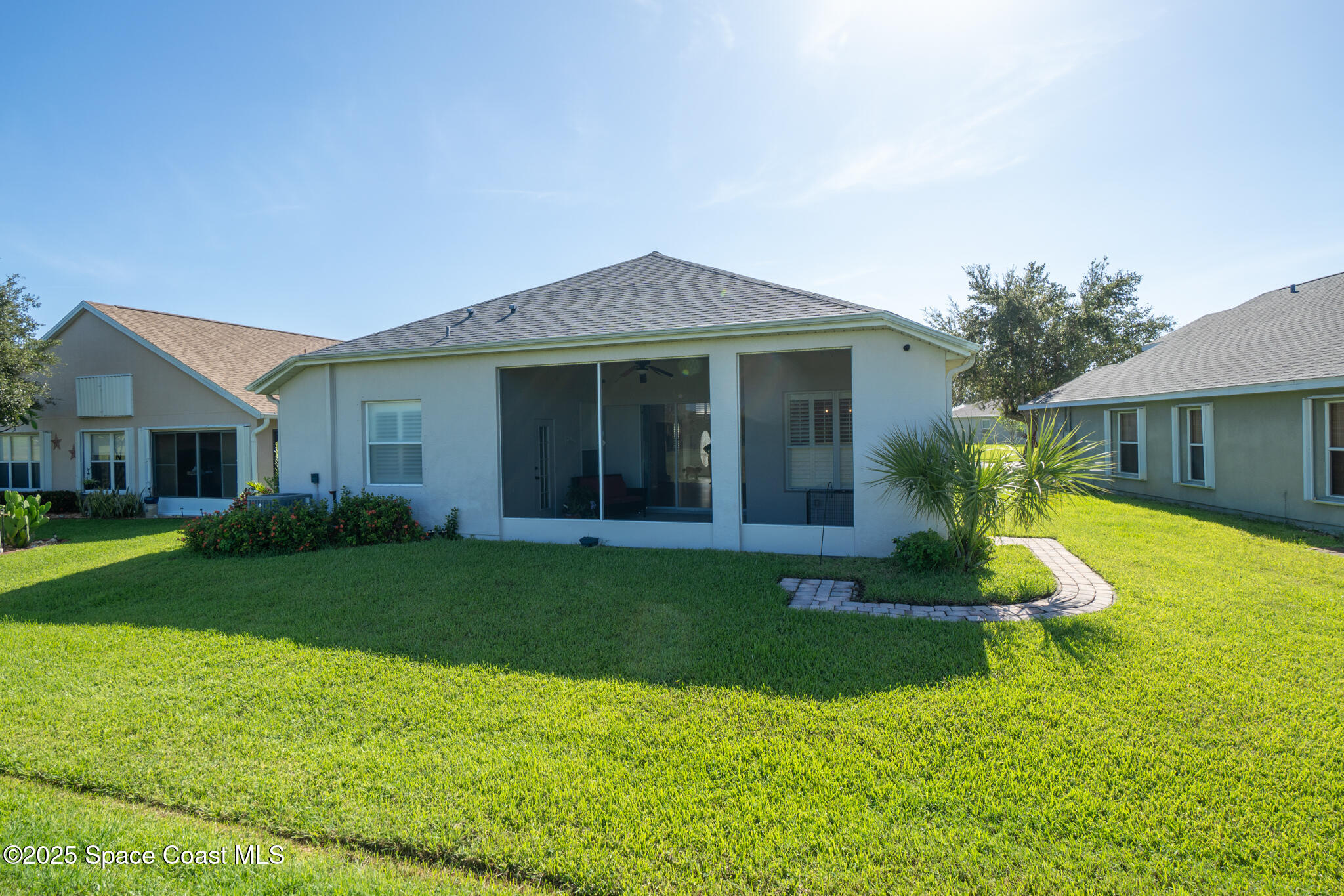 4912 Worthington Circle