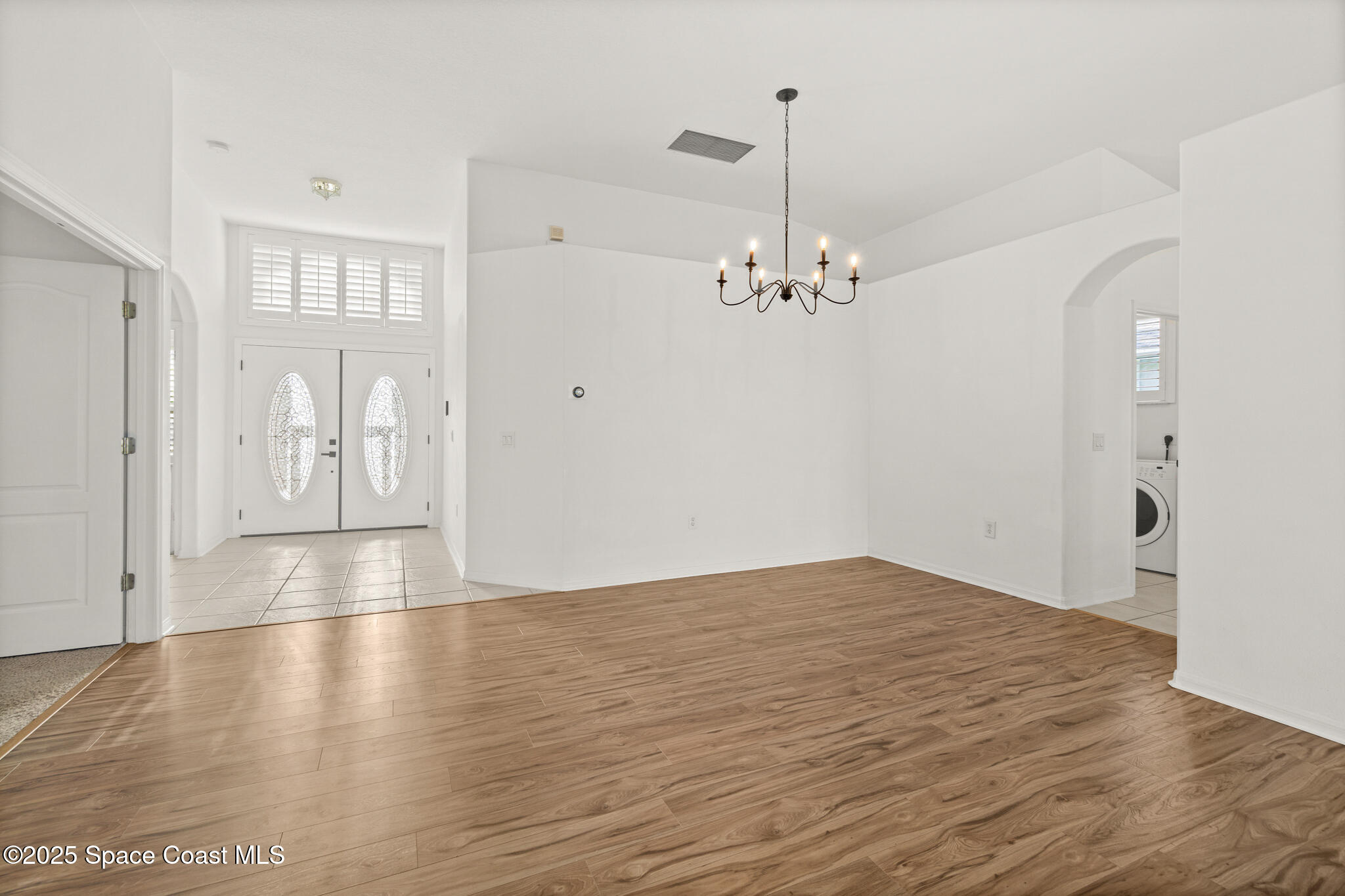 4912 Worthington Circle