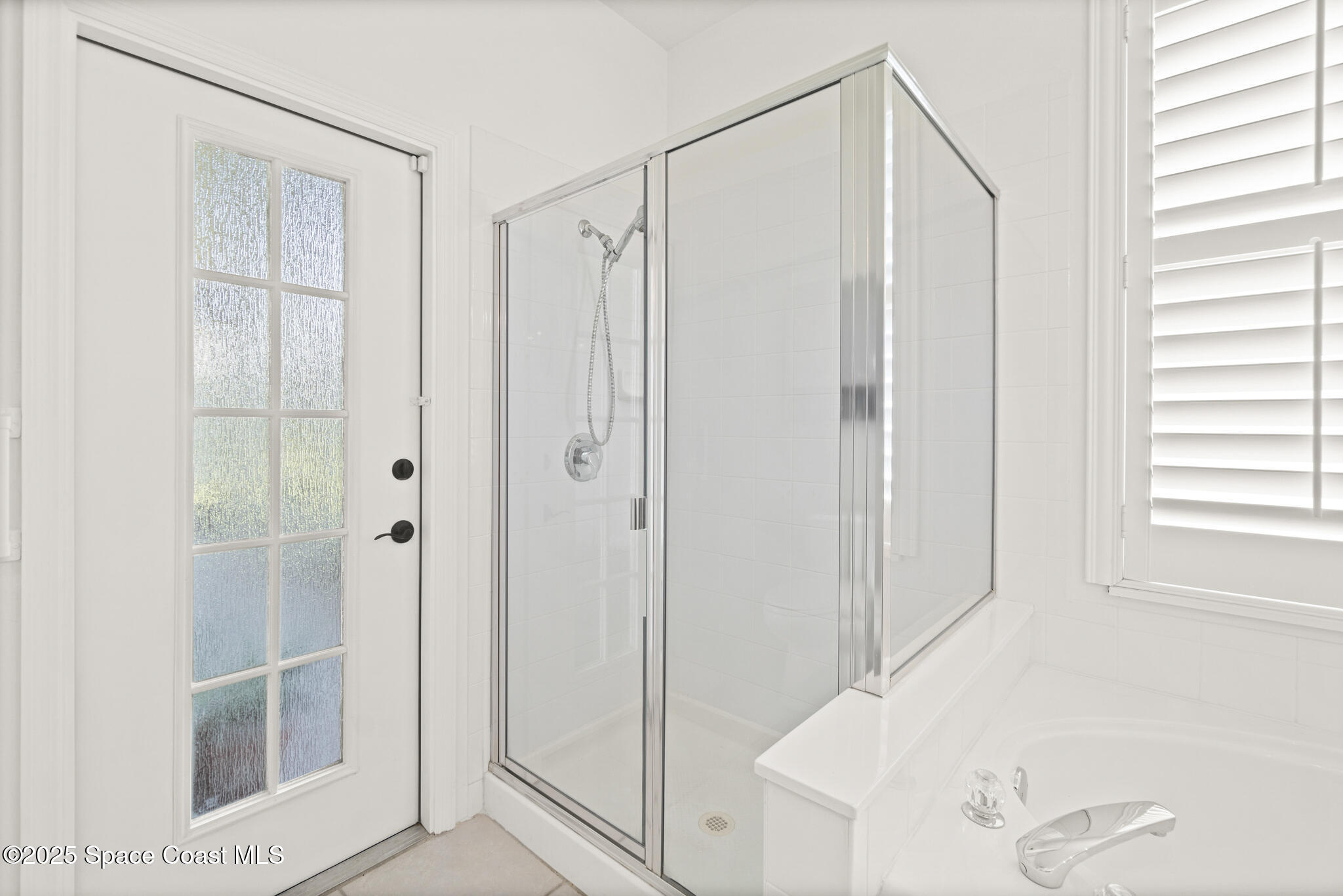 4912 Worthington Circle