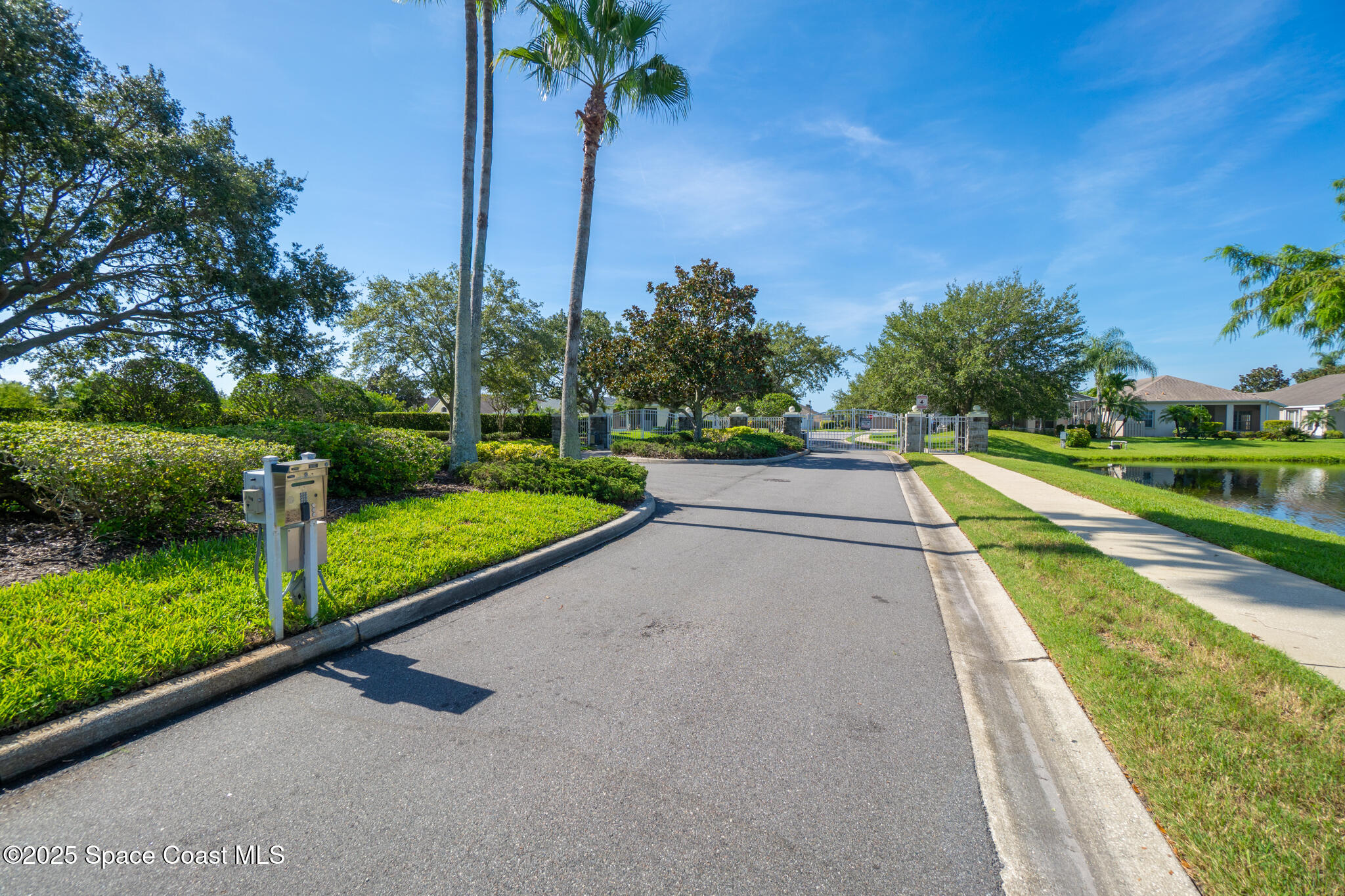 4912 Worthington Circle