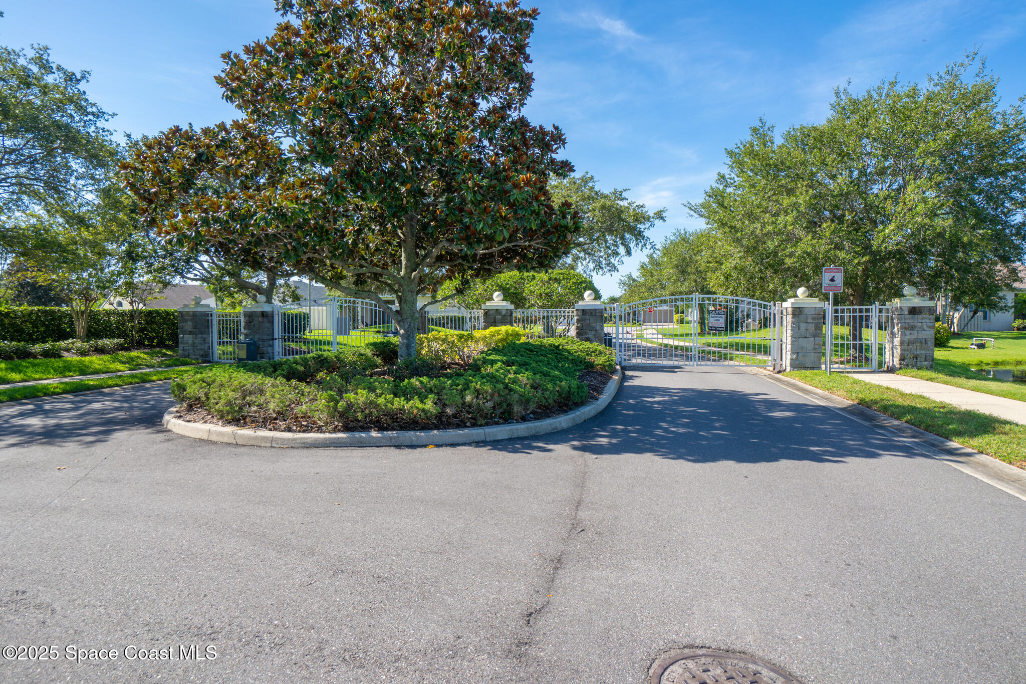 4912 Worthington Circle