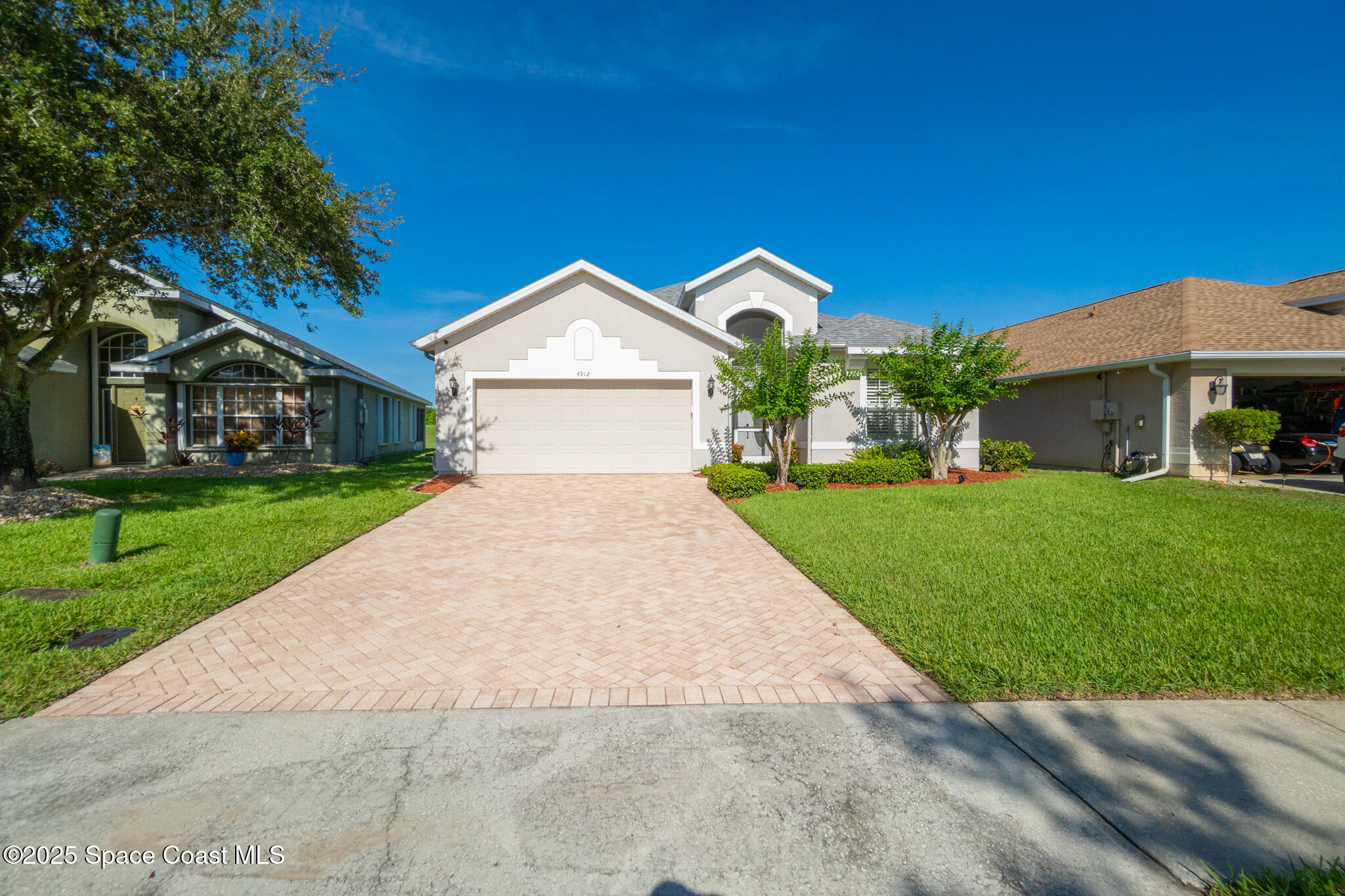 4912 Worthington Circle