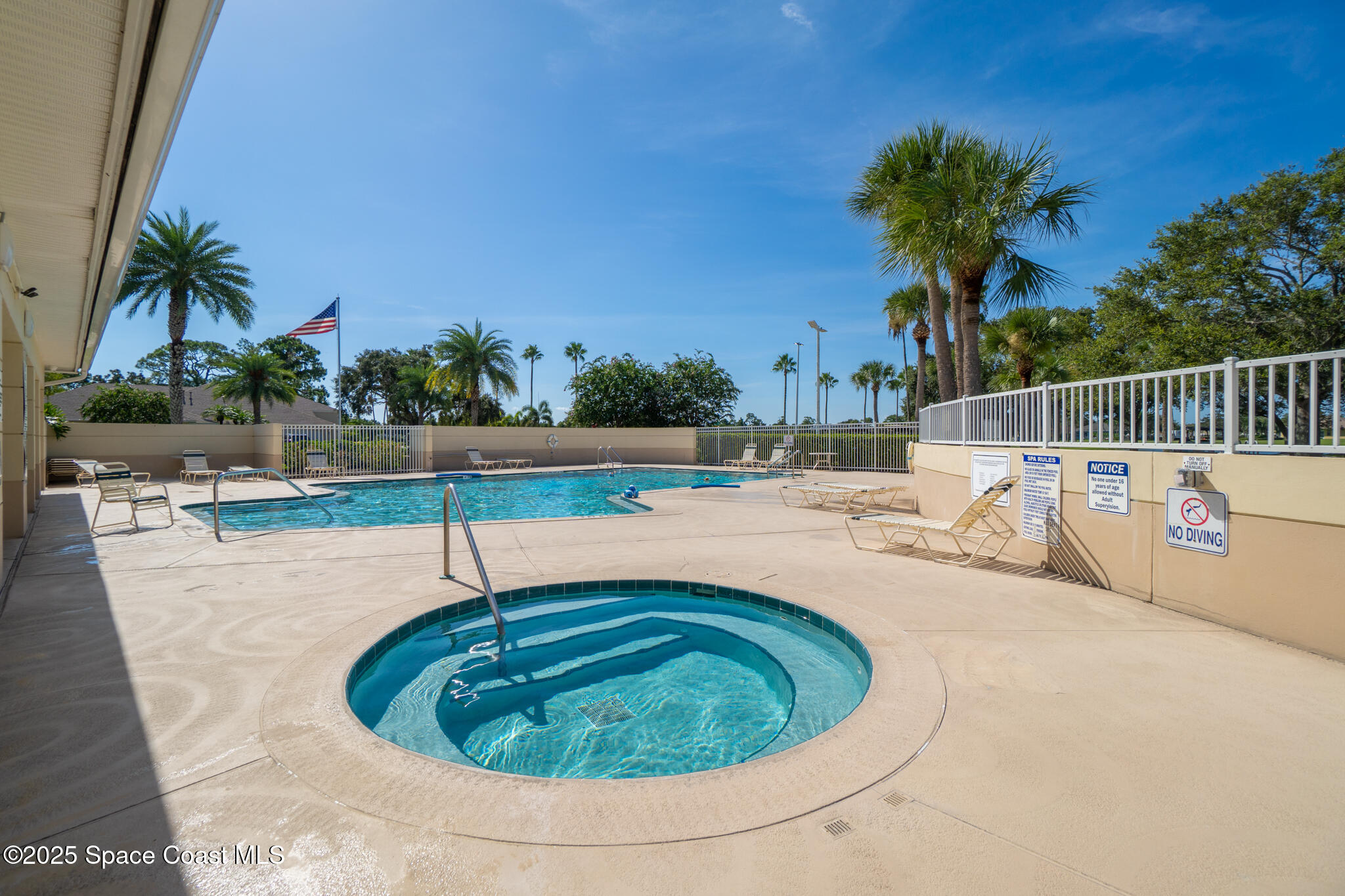 4912 Worthington Circle